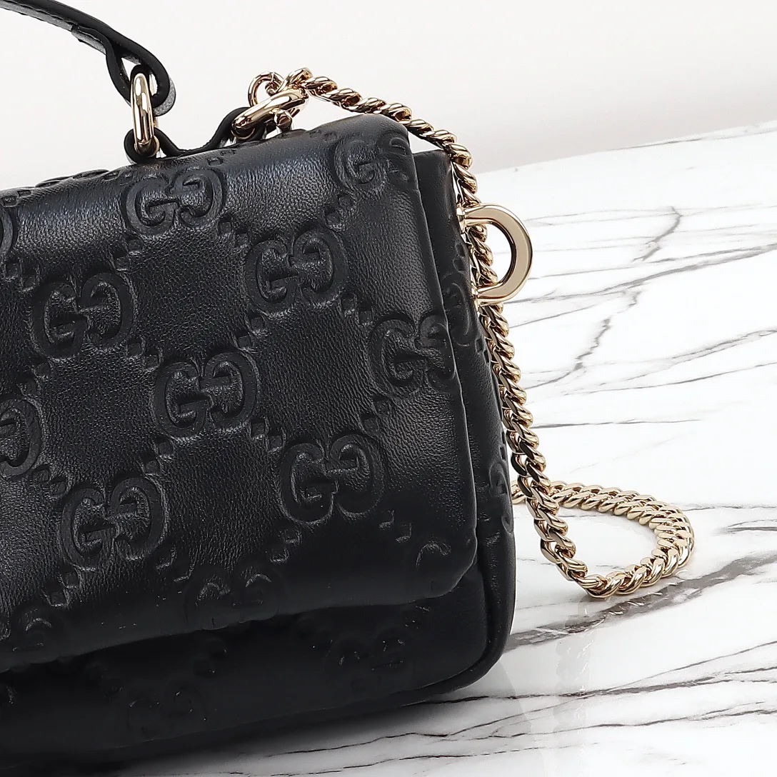 Women's Classic Handbags GUCCI 18210720