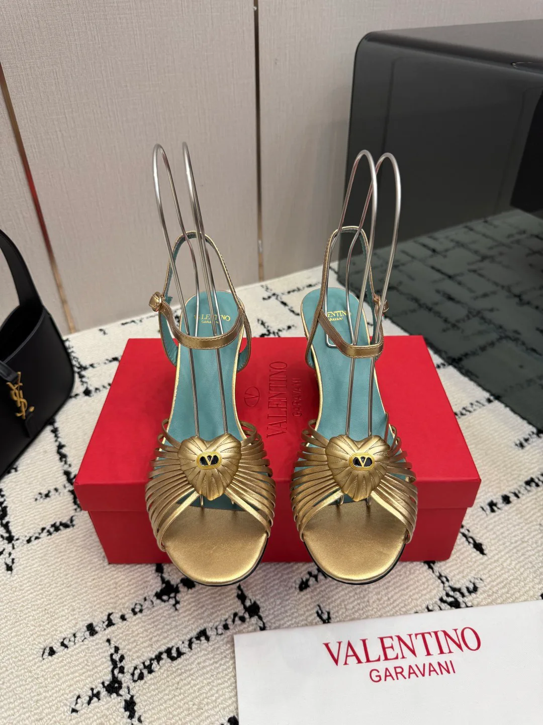 Women's Open-Toe Sandals VALENTINO 18049000