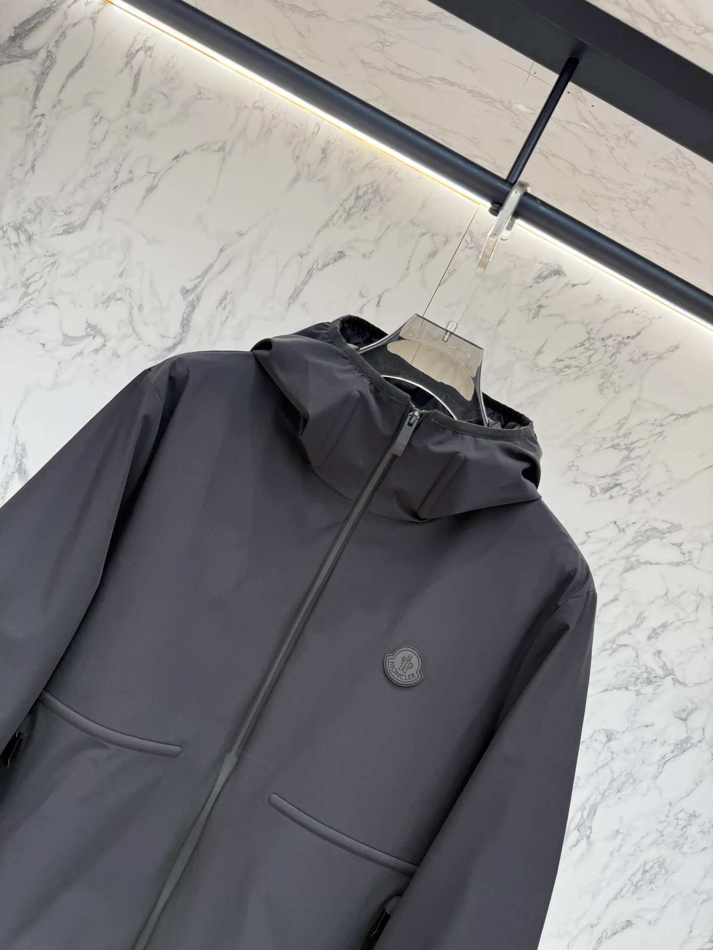 Men's Jackets And Down Jackets MONCLER 17830218