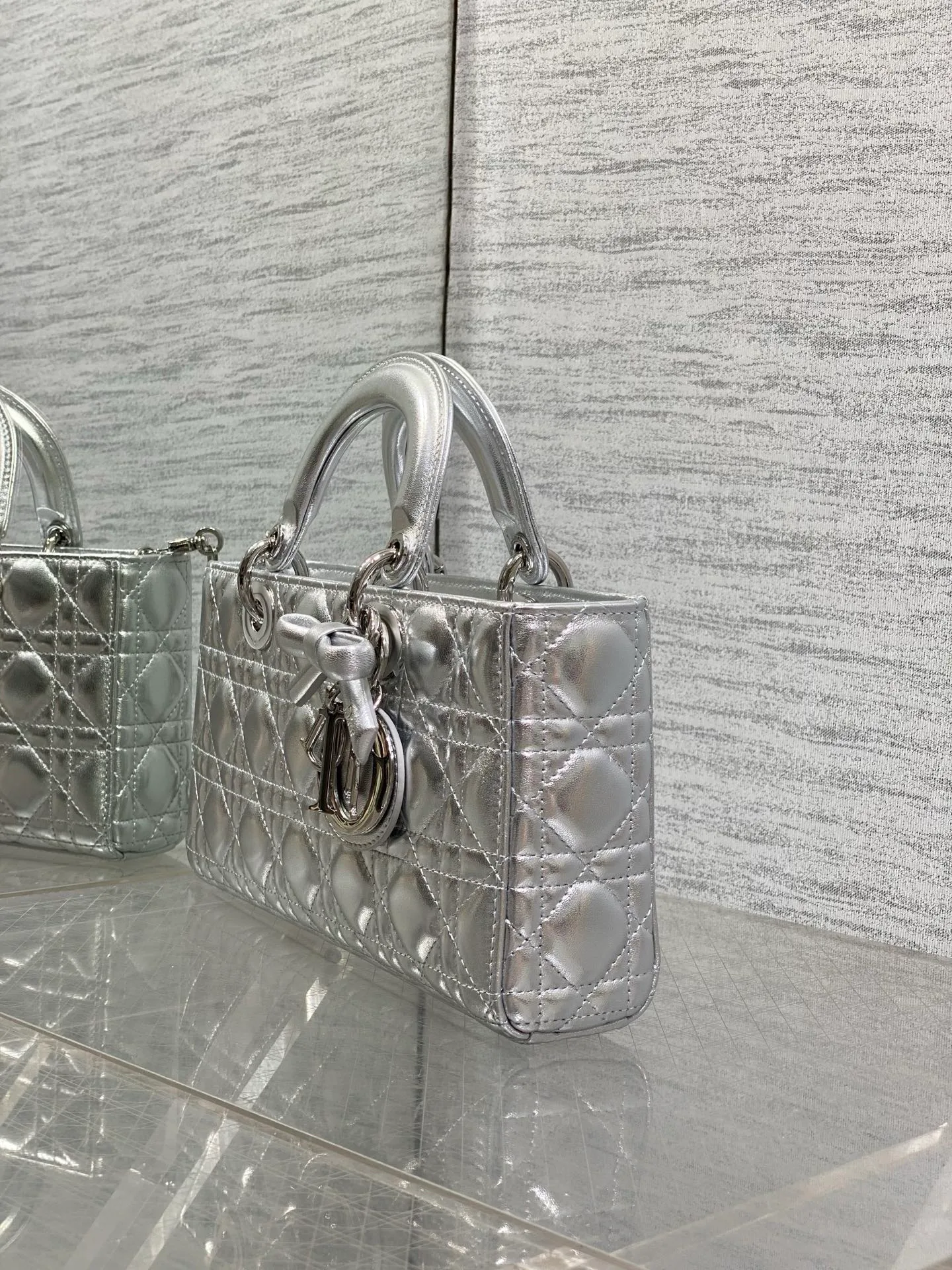 Women's Classic Handbags CHRISTIAN DIOR 17601495