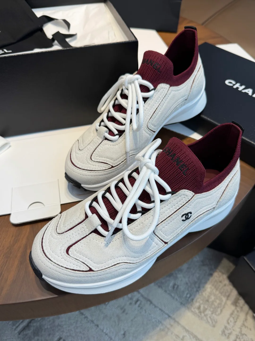 Women's Sneakers CHANEL 18067105