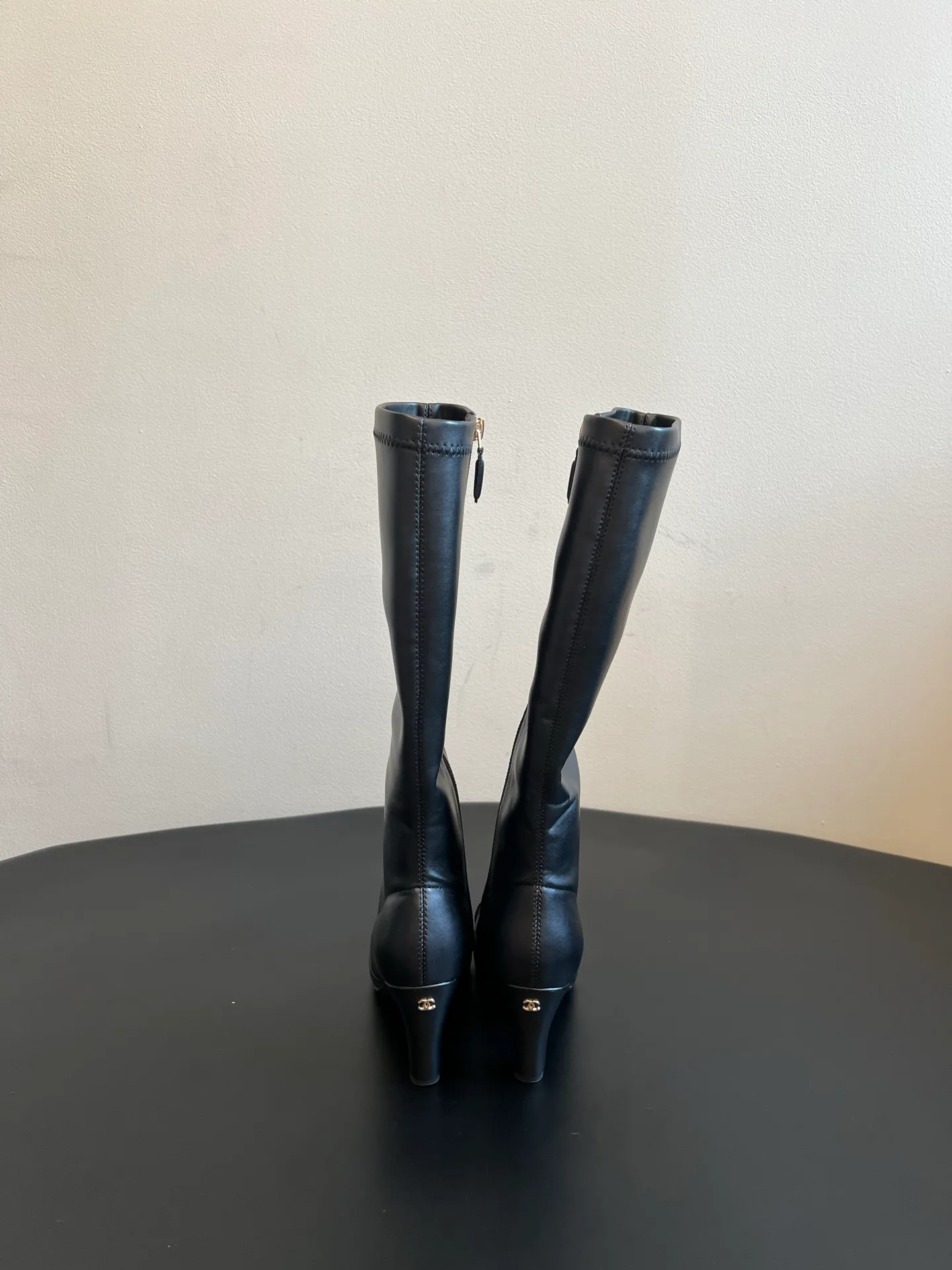 Women's Boots CHANEL 18137192