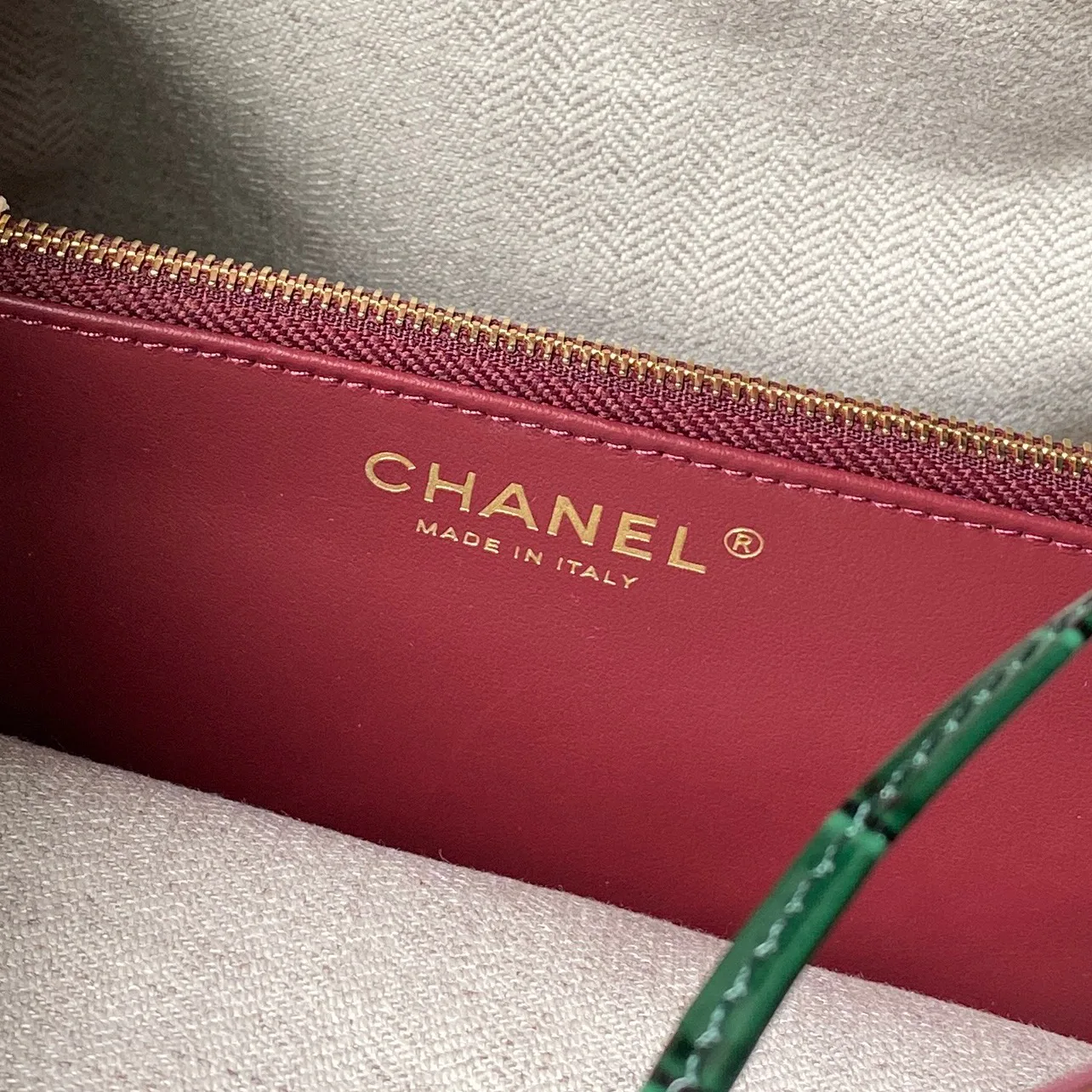 Women's Classic Handbags CHANEL 18208006