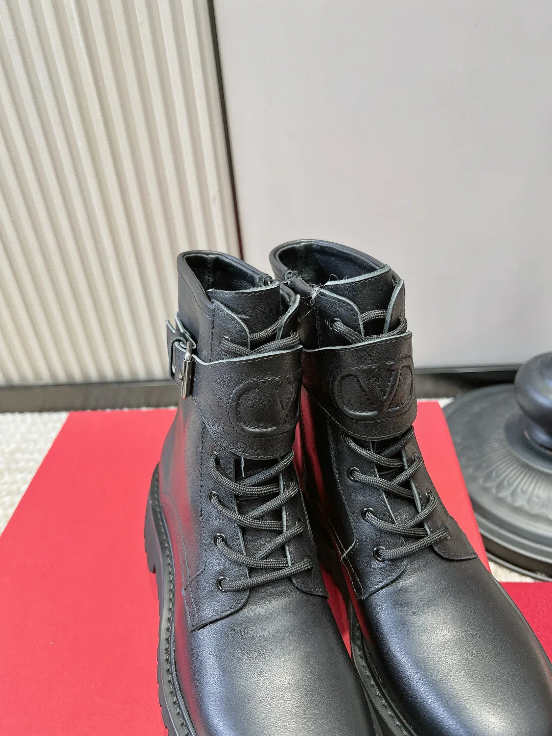 Women's Ankle Boots VALENTINO 17869528