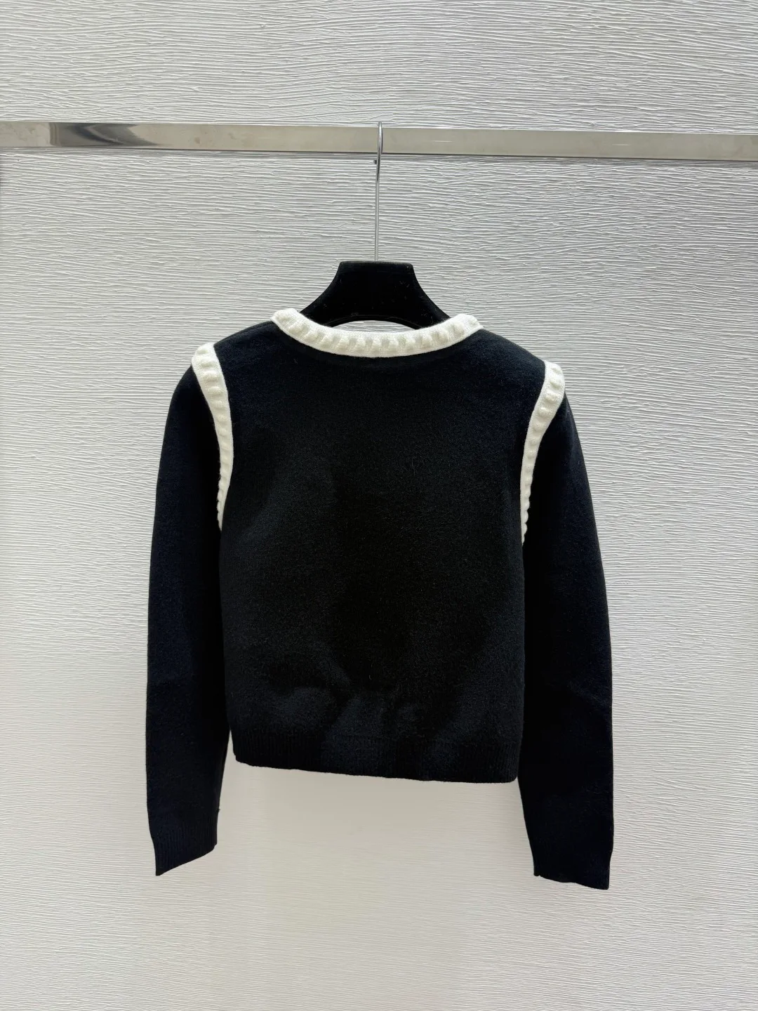 Women's Jumpers And Sweaters CHANEL 18137805