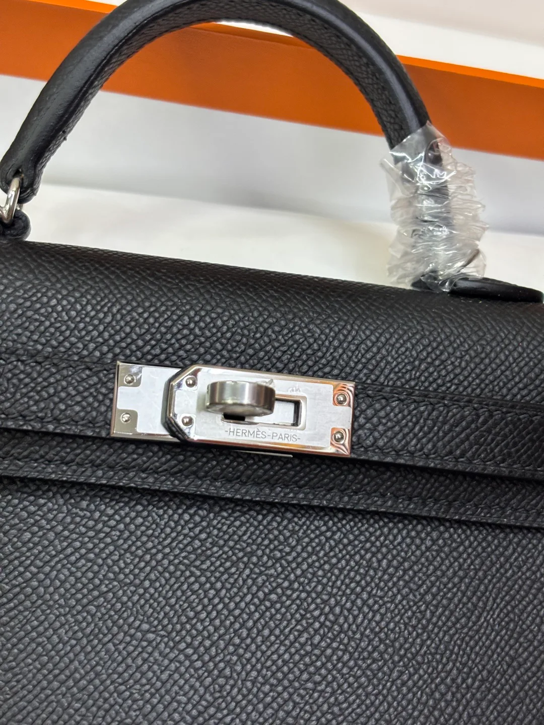 Women's Classic Handbags HERMES 17566573