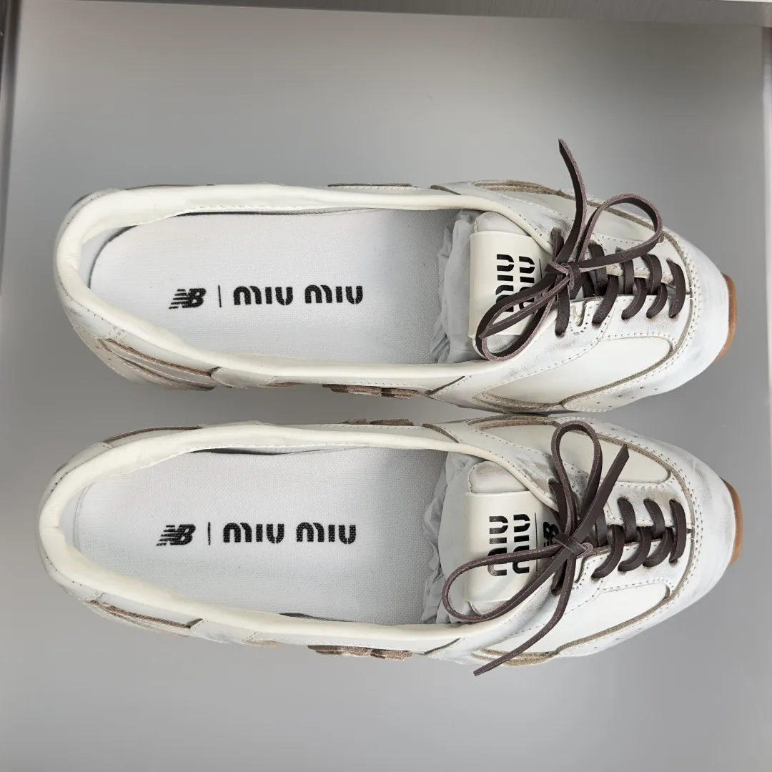 Women's Sneakers MIU MIU 17950437