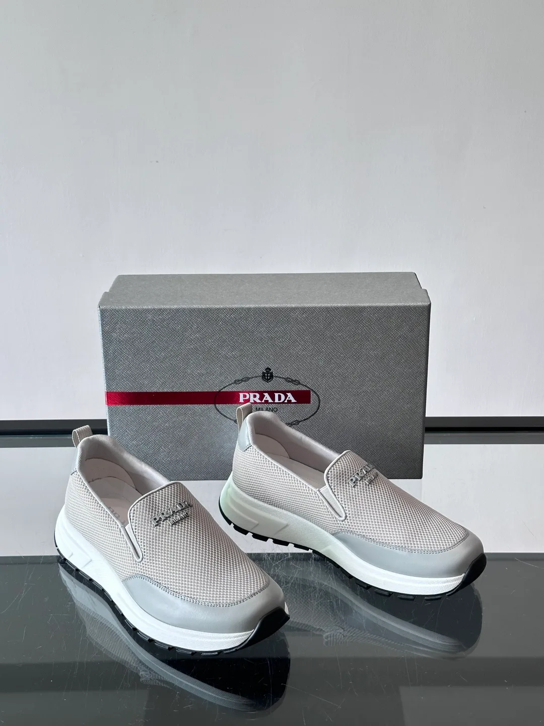 Men's Sneakers PRADA 17349528