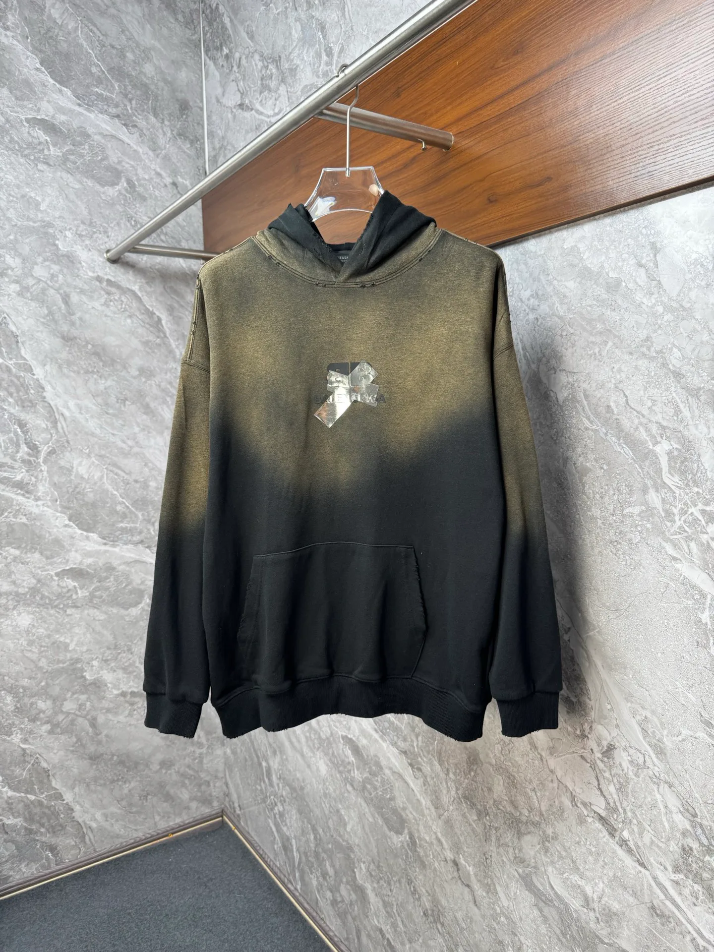 Women's Sweatshirts And Hoodies BALENCIAGA 18182347