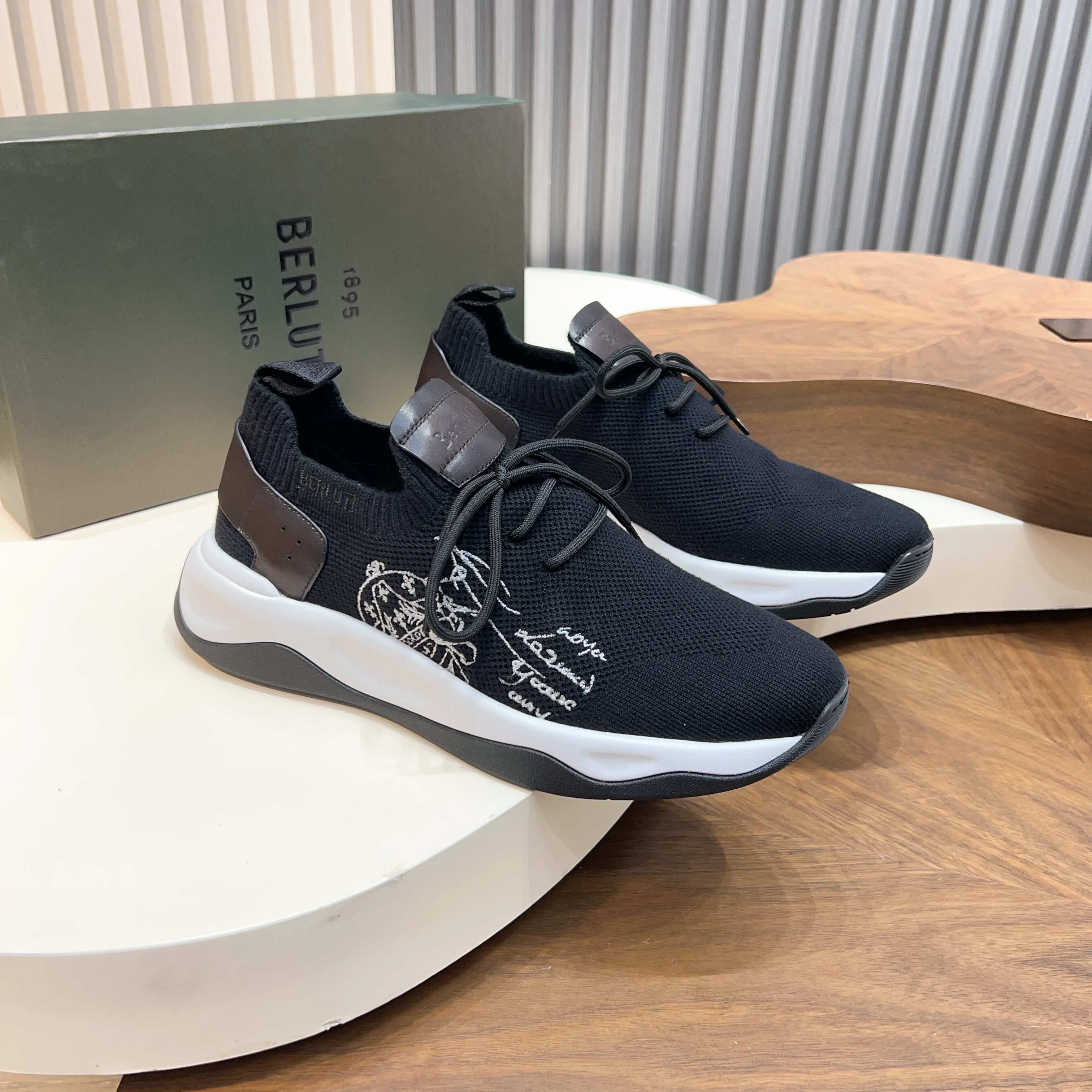 Men's Sneakers BERLUTI 18453033