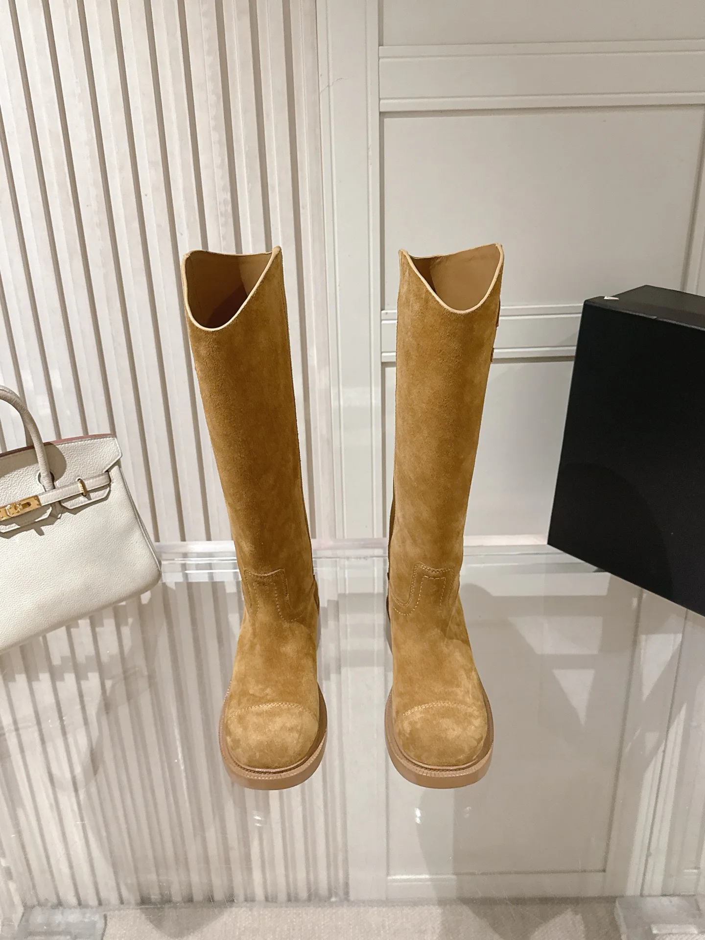 Women's Boots CHANEL 17892582