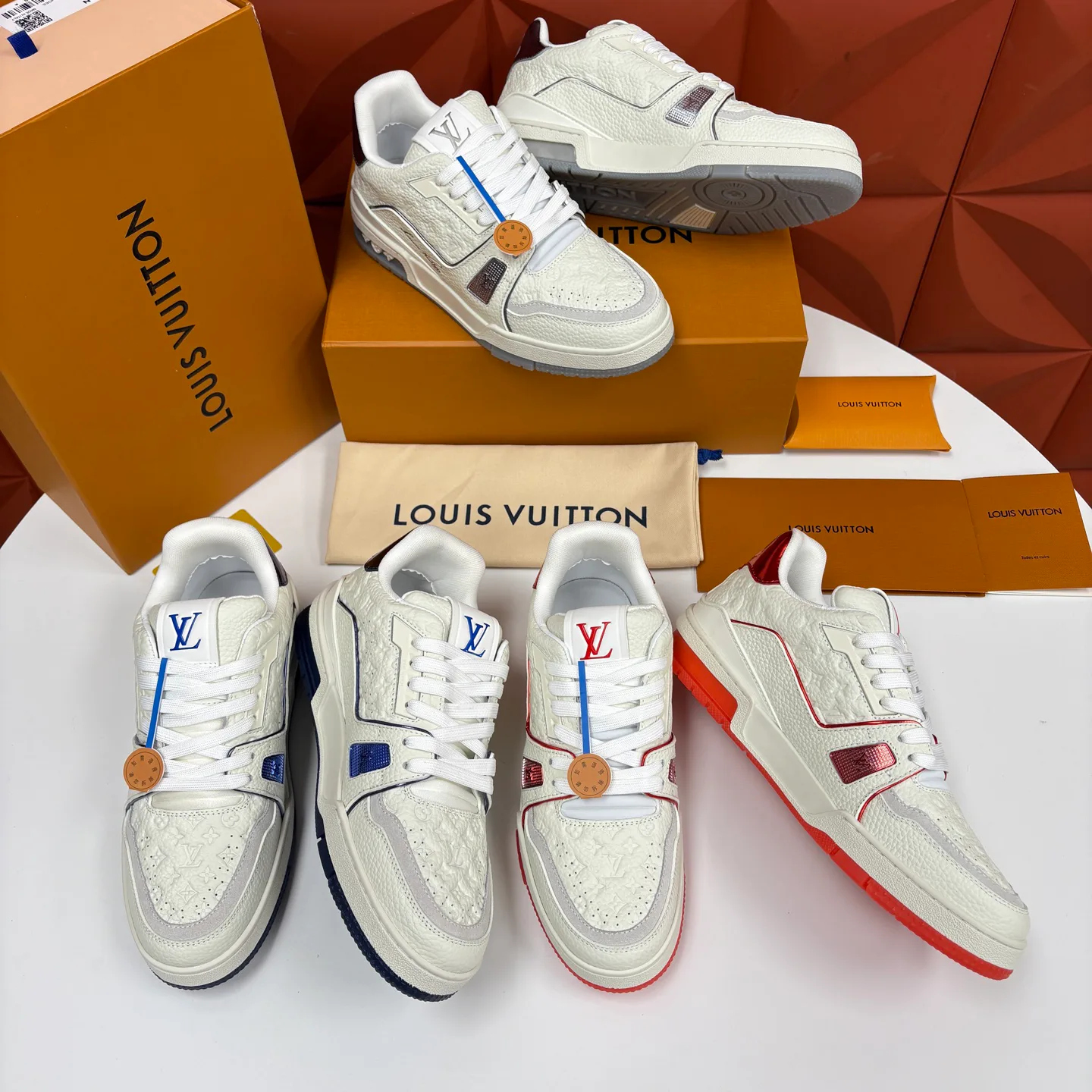 Women's Sneakers LOUIS VUITTON 17832342