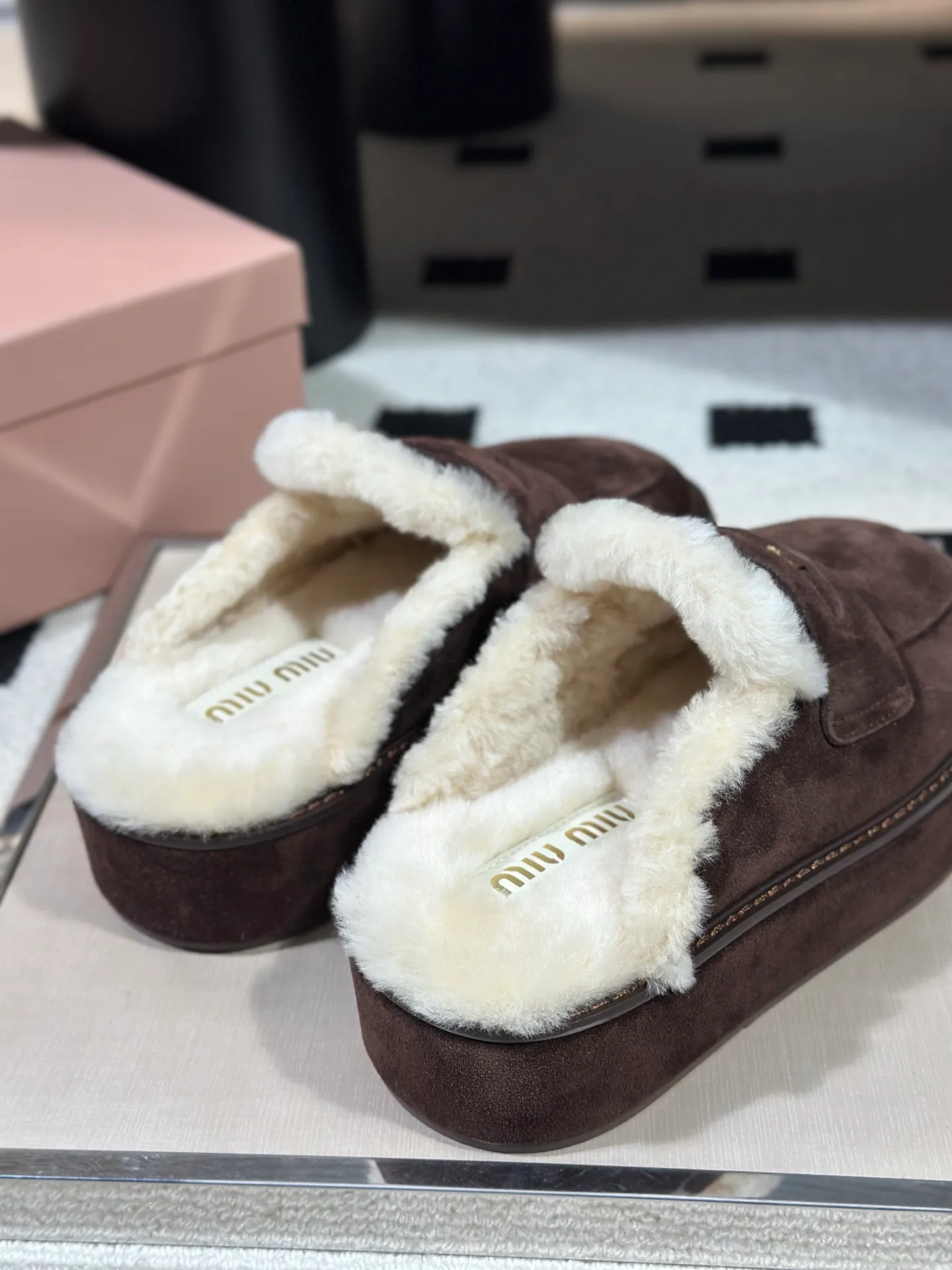 Women's Mules And Clogs MIU MIU 18041576
