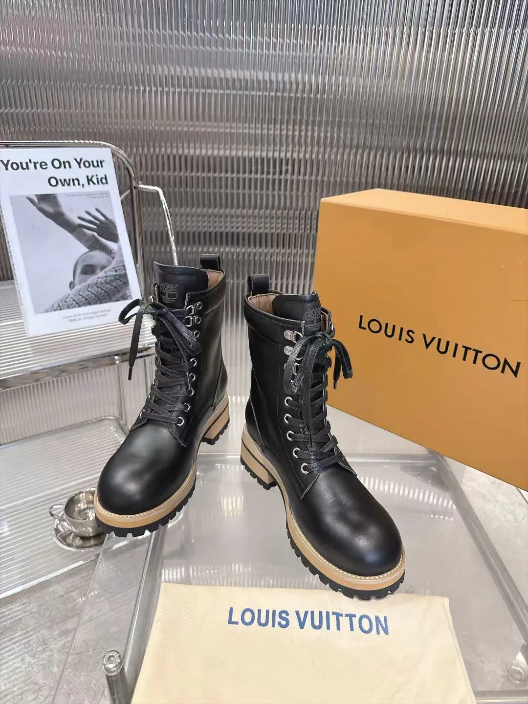 Women's Ankle Boots LOUIS VUITTON 17869531