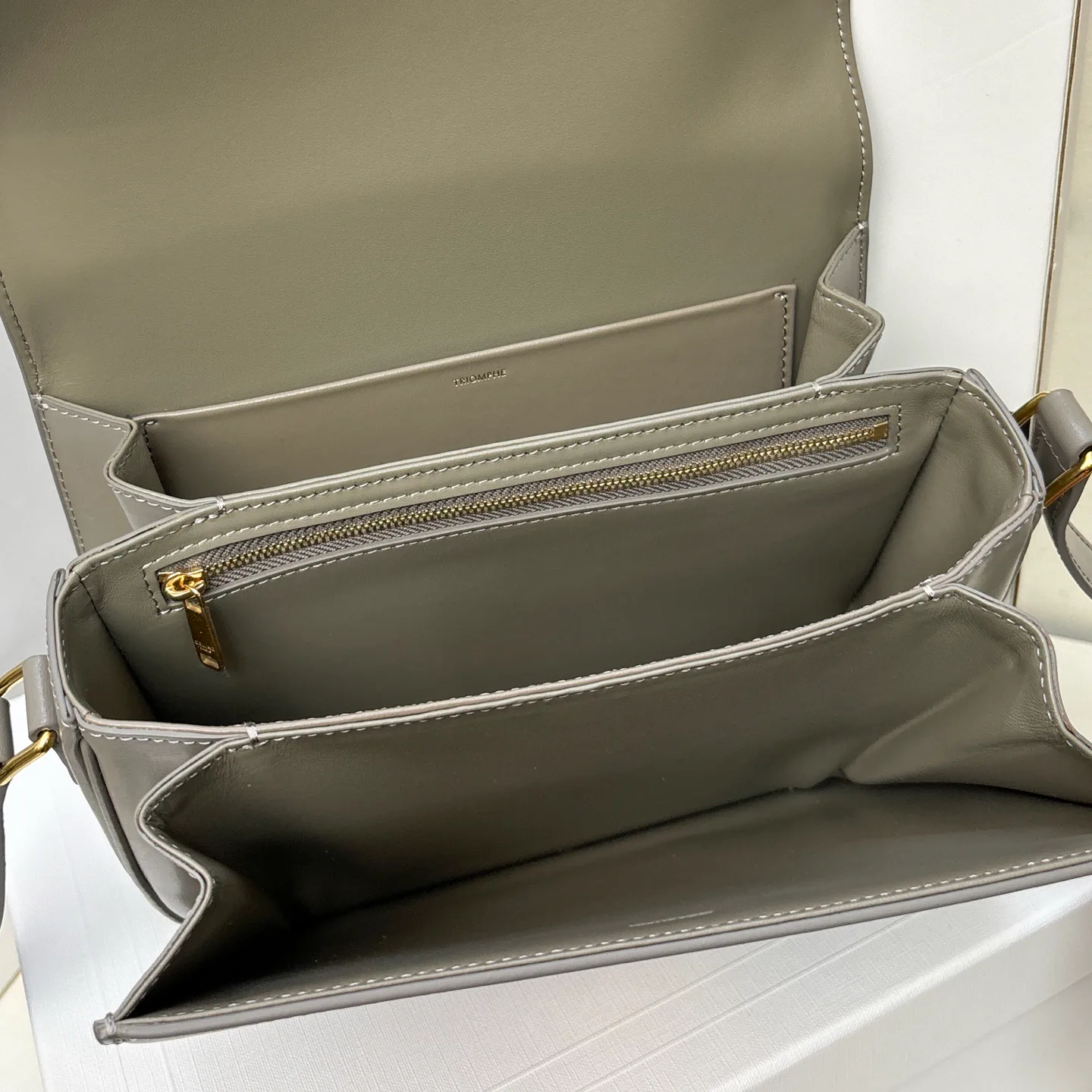 Women's Classic Handbags CELINE 17806352