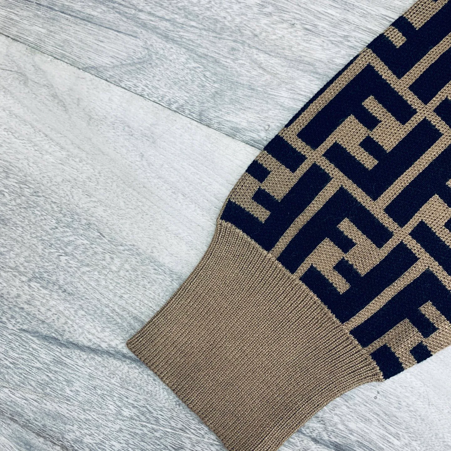 Women's Jumpers And Sweaters FENDI 18263511