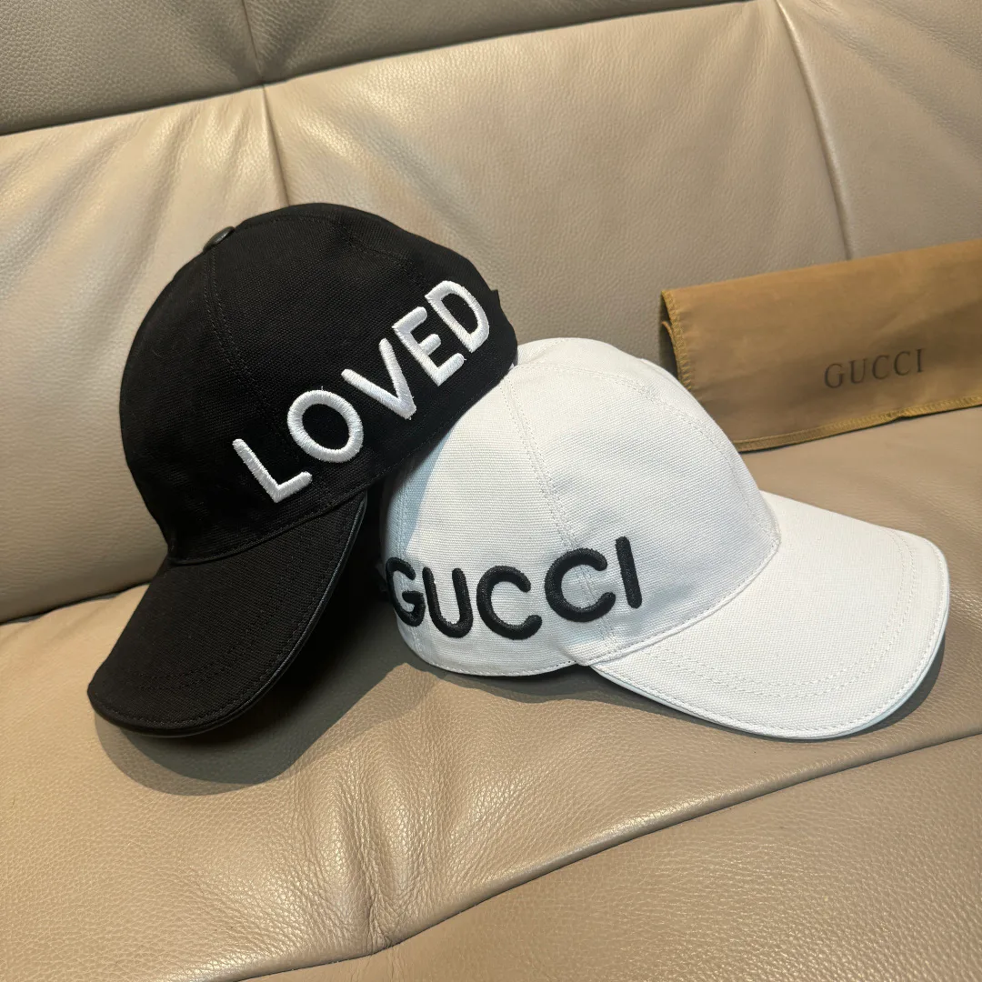 Hats GUCCI 17604842