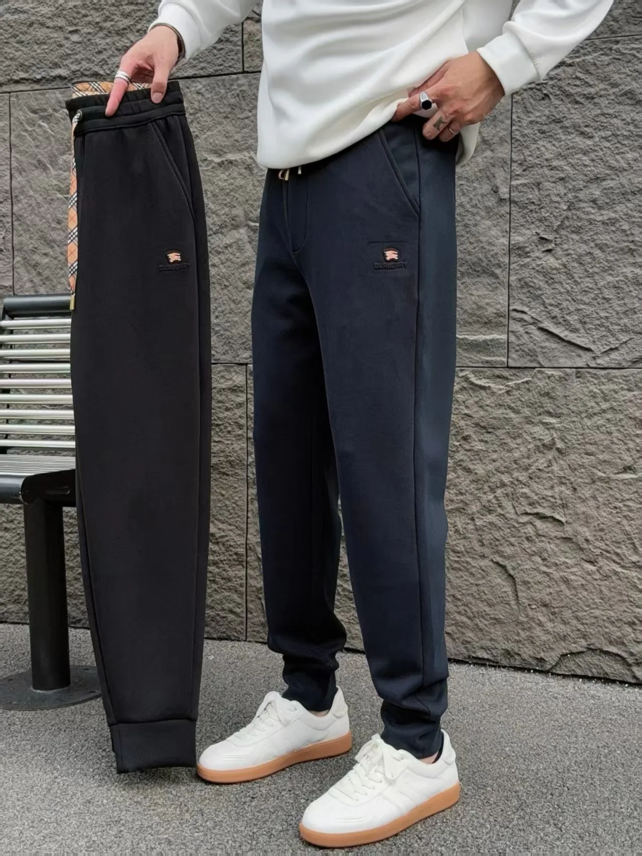 Women's Trousers BURBERRY 18178469