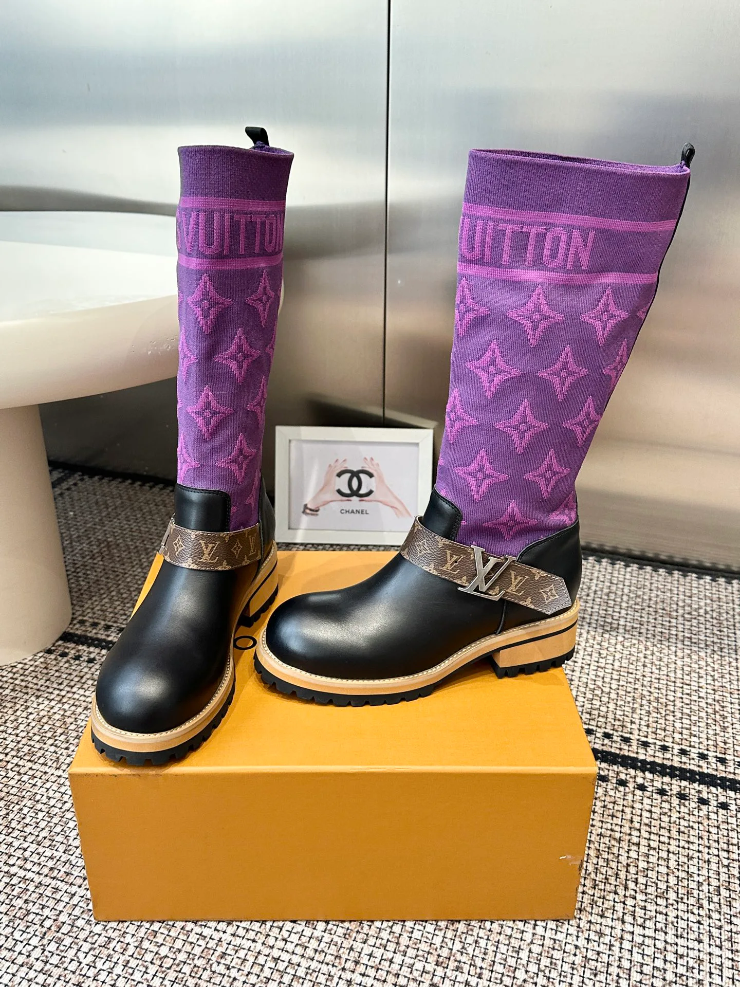 Сапоги Женские Louis Vuitton 18619010