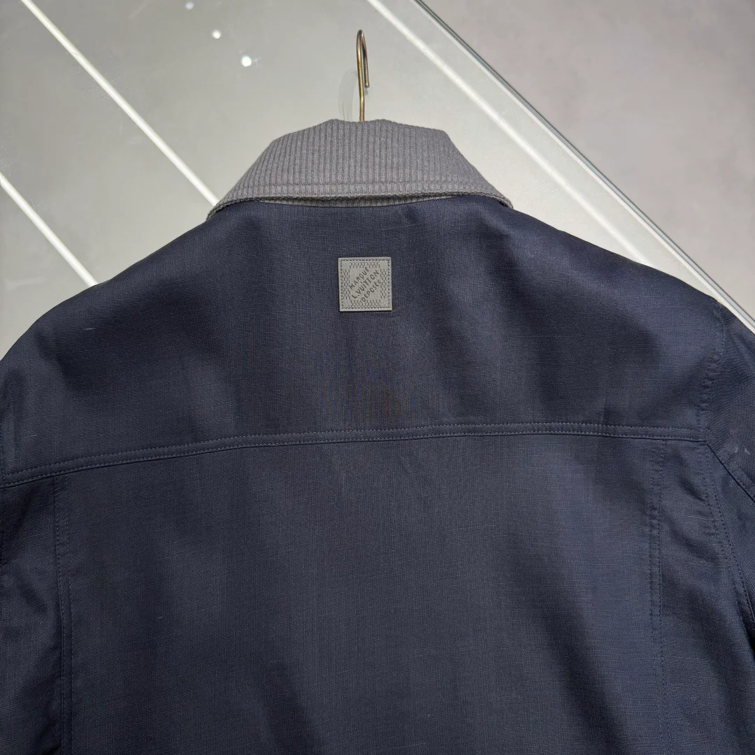 Men's Jackets And Down Jackets LOUIS VUITTON 18174122