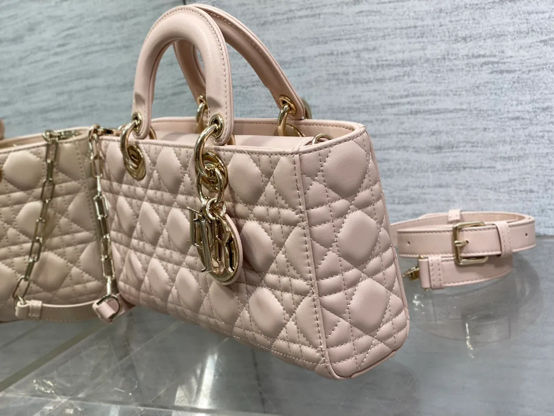 Women's Classic Handbags CHRISTIAN DIOR 17770407