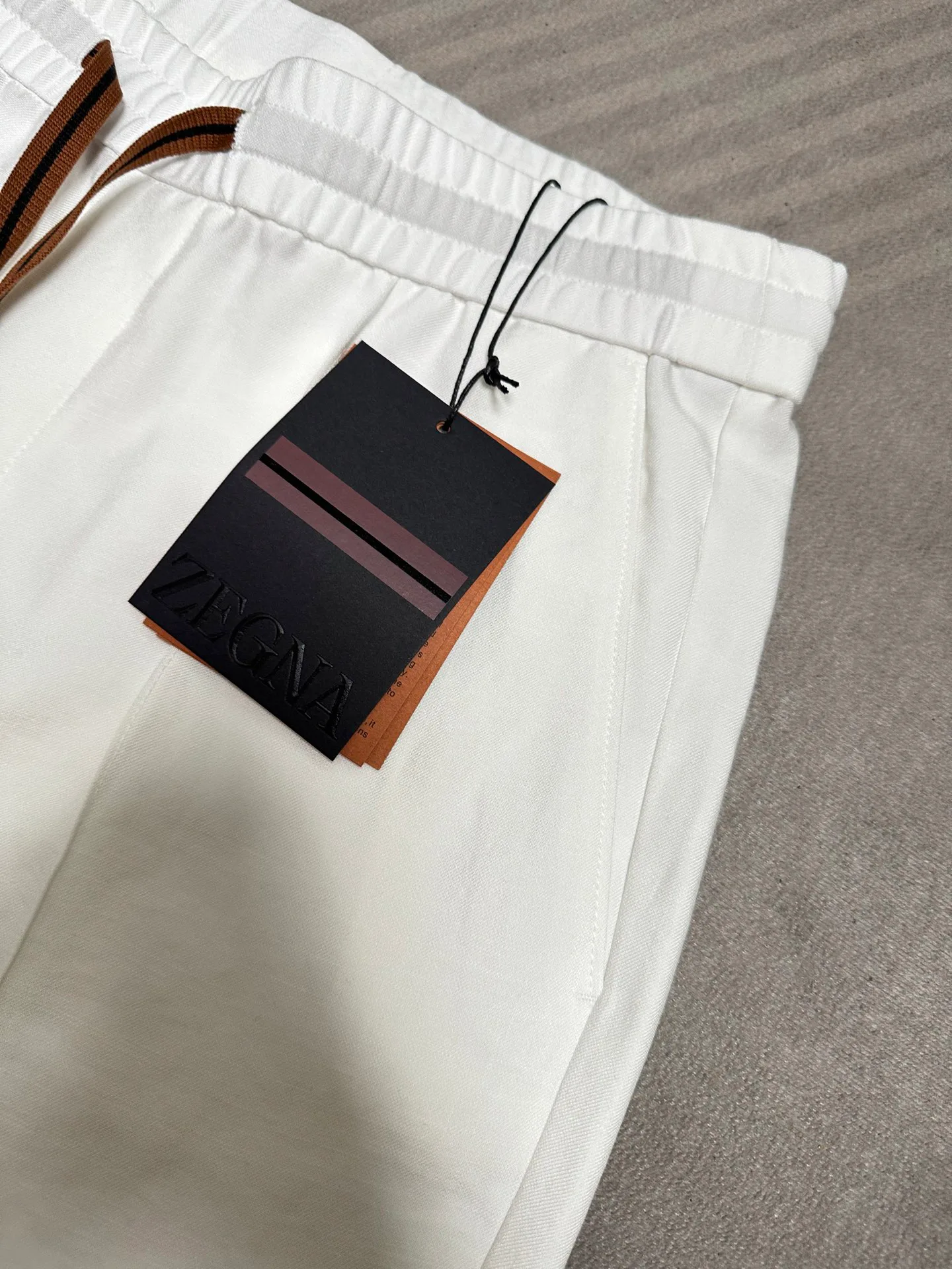 Men's Trousers ZEGNA 17563156