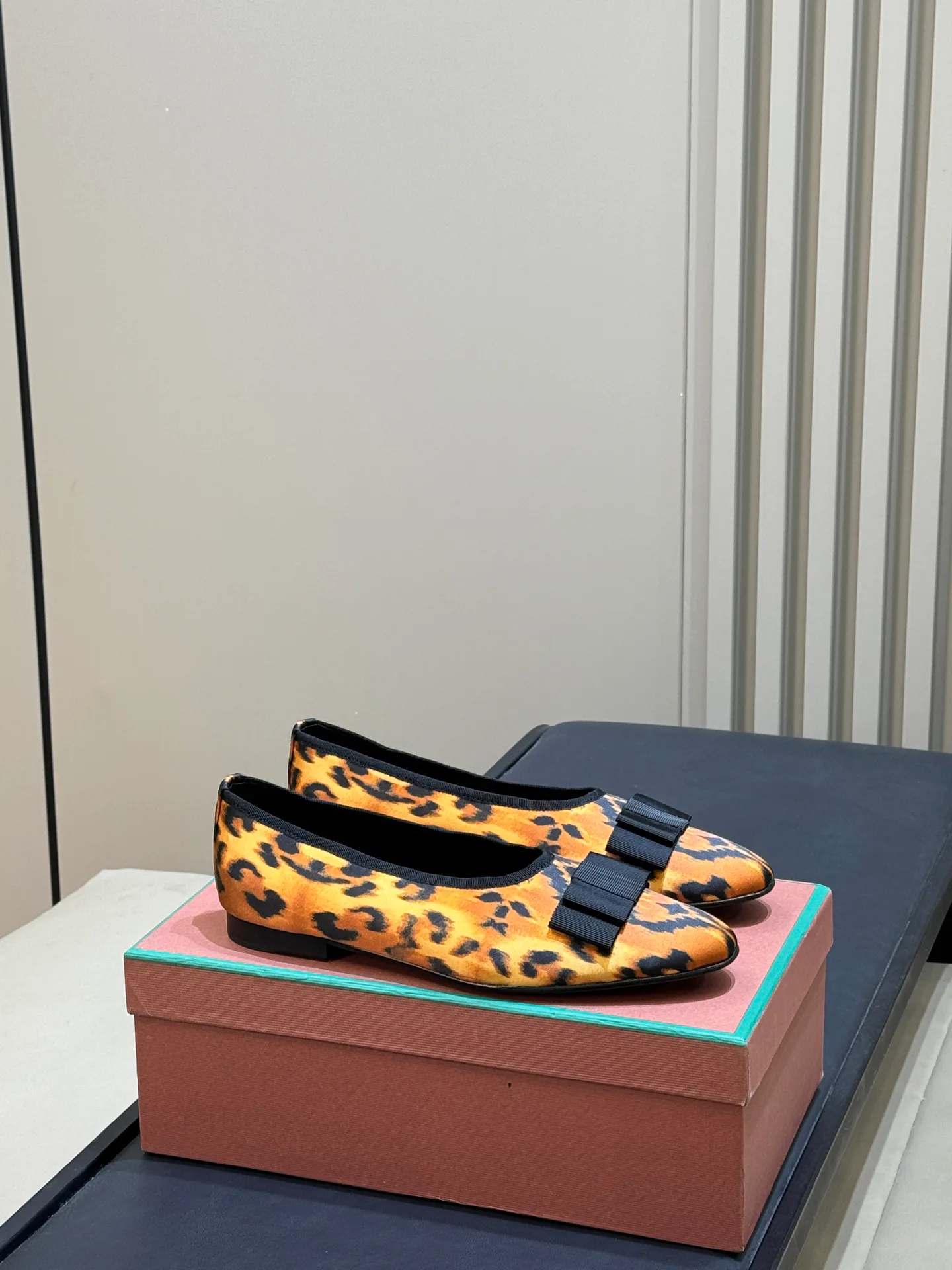 Women's Ballet Flats LORO PIANA 17915328