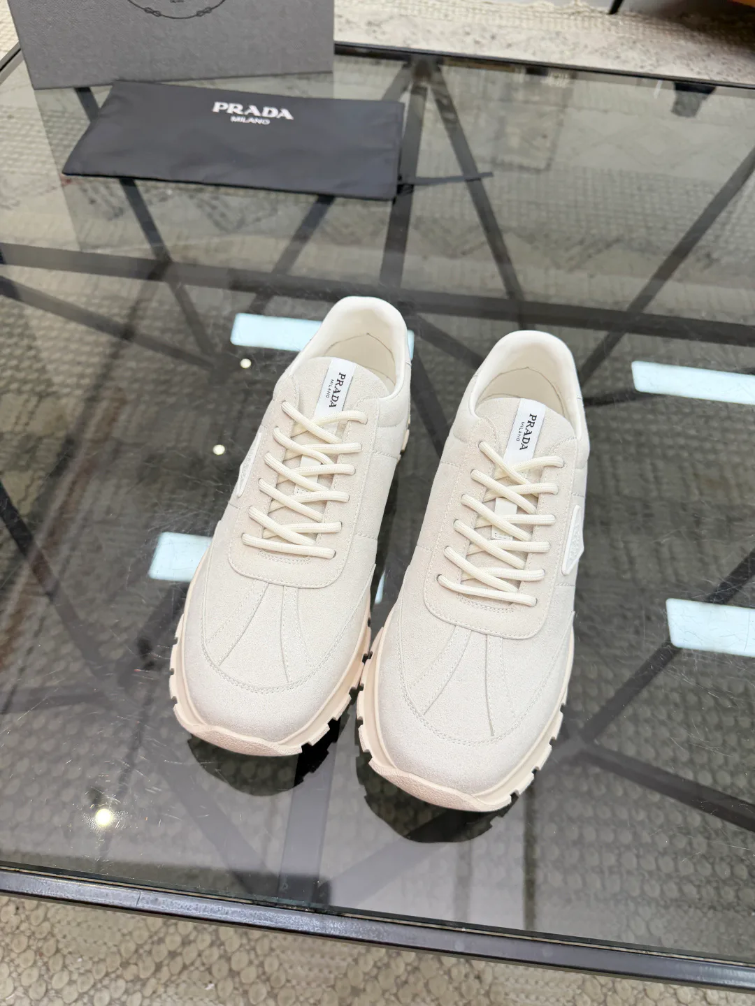 Men's Sneakers PRADA 18500118