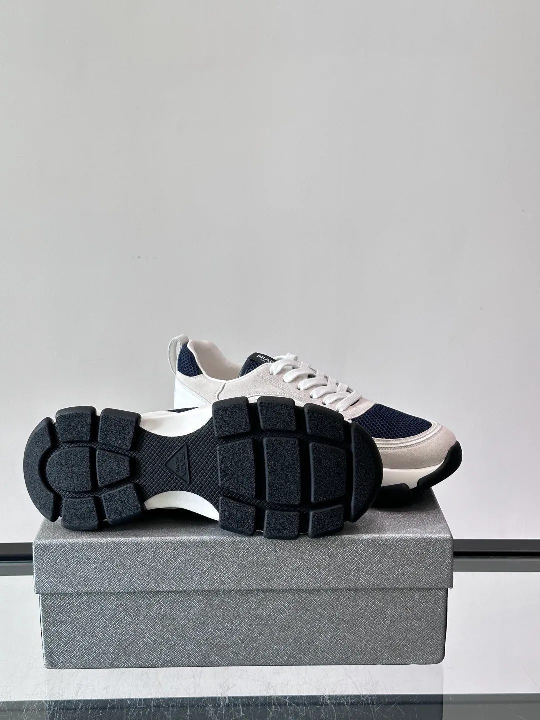 Men's Sneakers PRADA 18102770