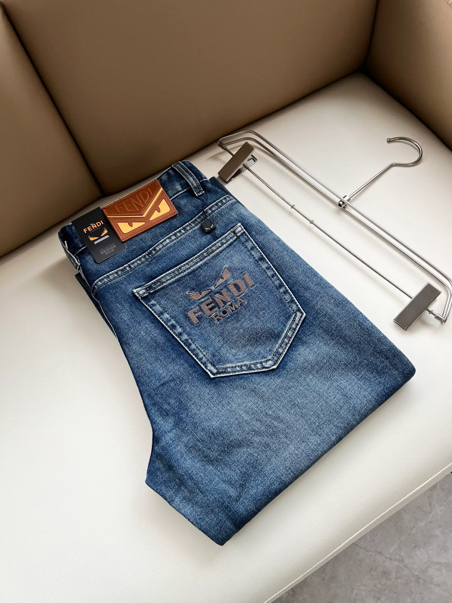 Men's Jeans FENDI 18343357