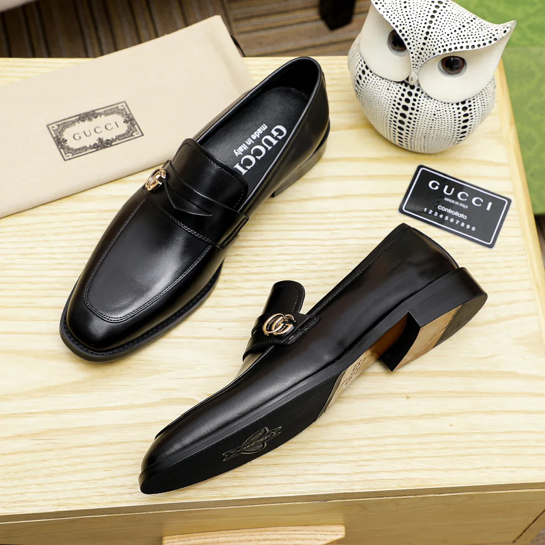 Men's Loafers And Dress Shoes GUCCI 17569201