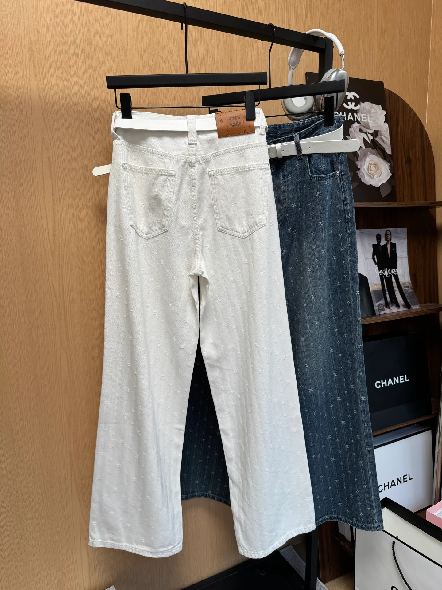 Women's Jeans CHANEL 18138528
