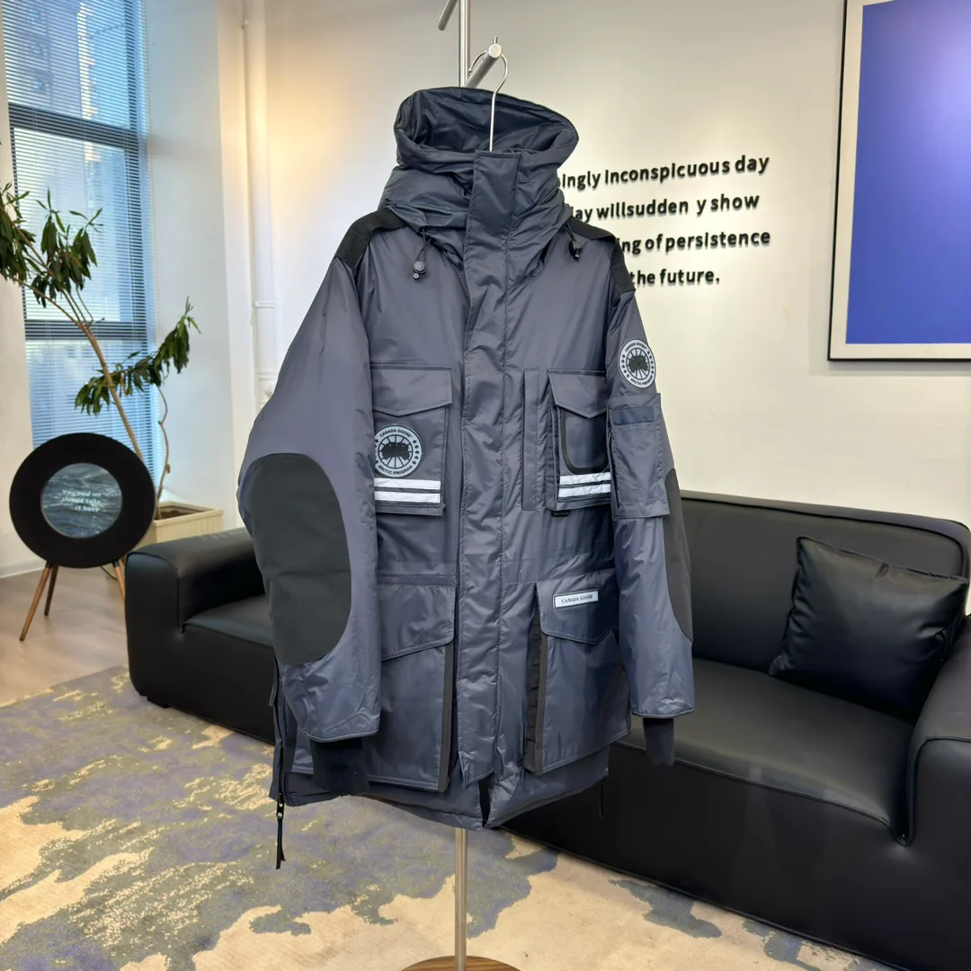Men's Jackets And Down Jackets CANADA GOOSE 18179272