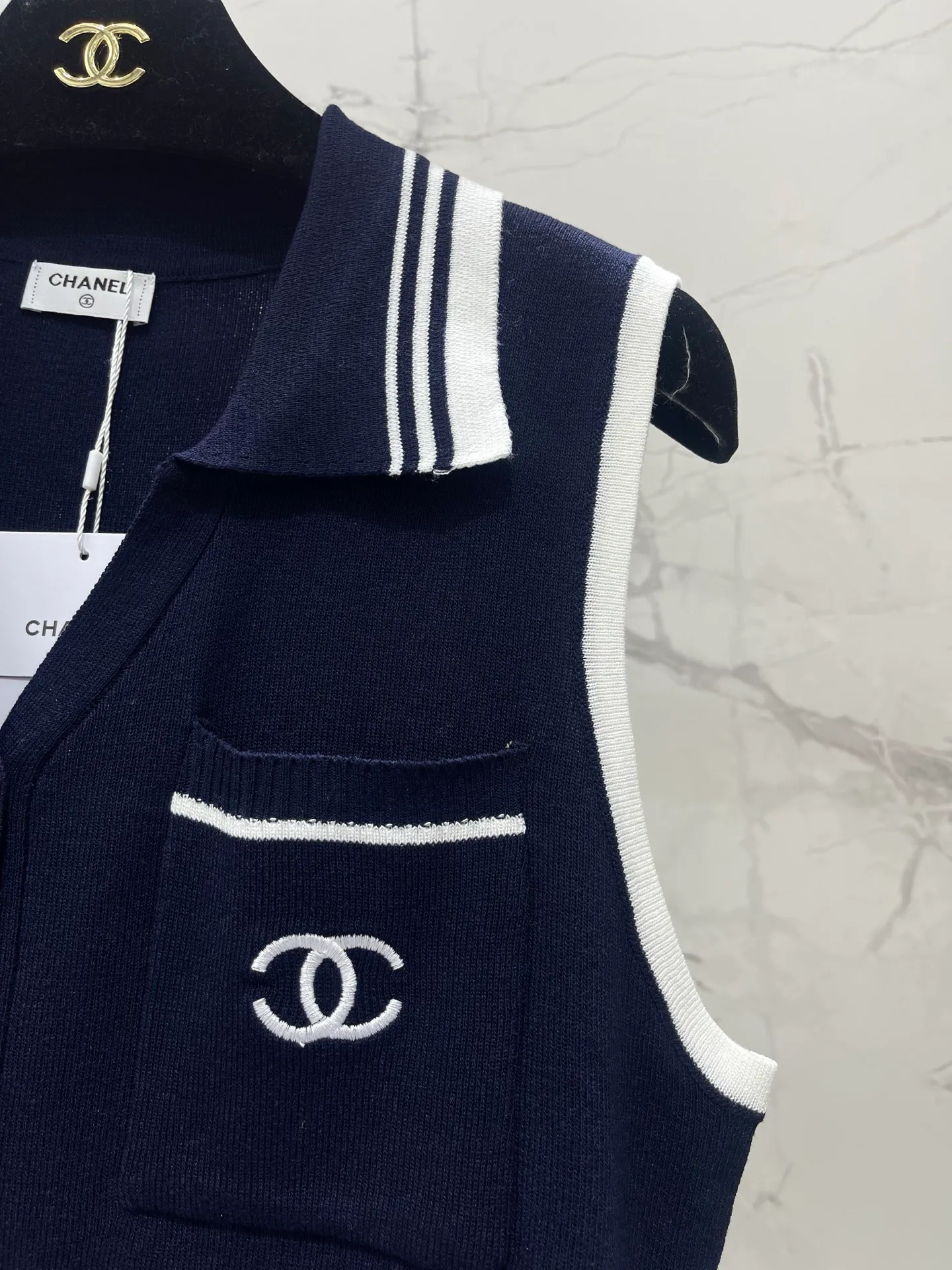 Women's Vests CHANEL 16969975