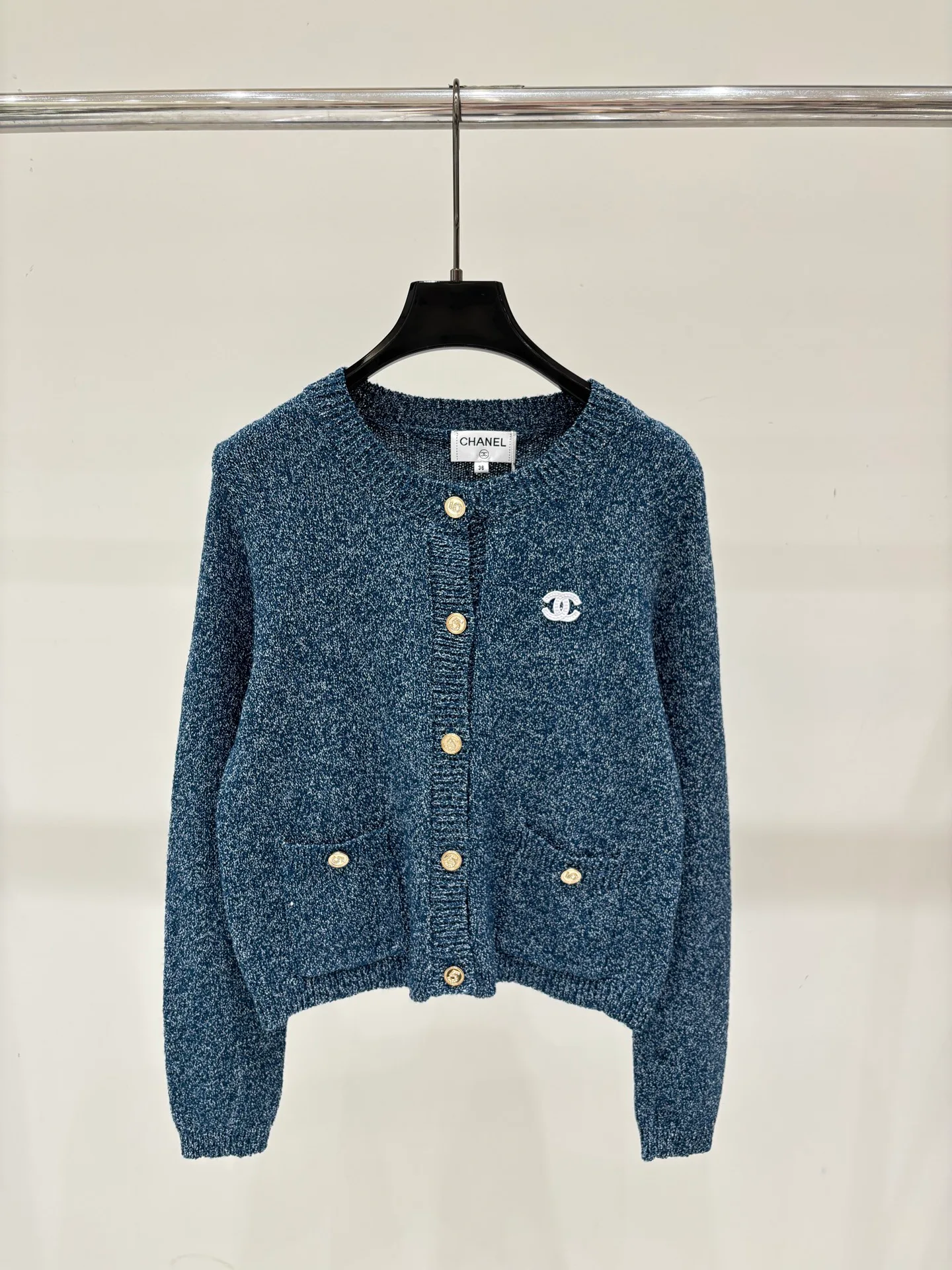Women's Jumpers And Sweaters CHANEL 18032141