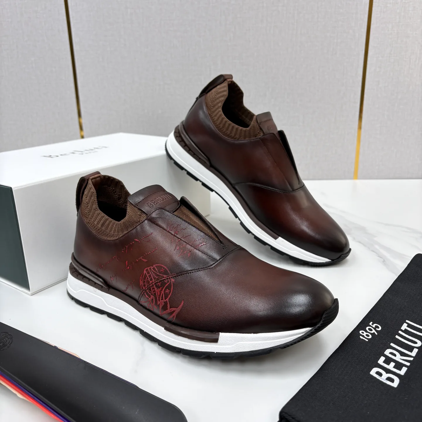 Men's Sneakers BERLUTI 17804115