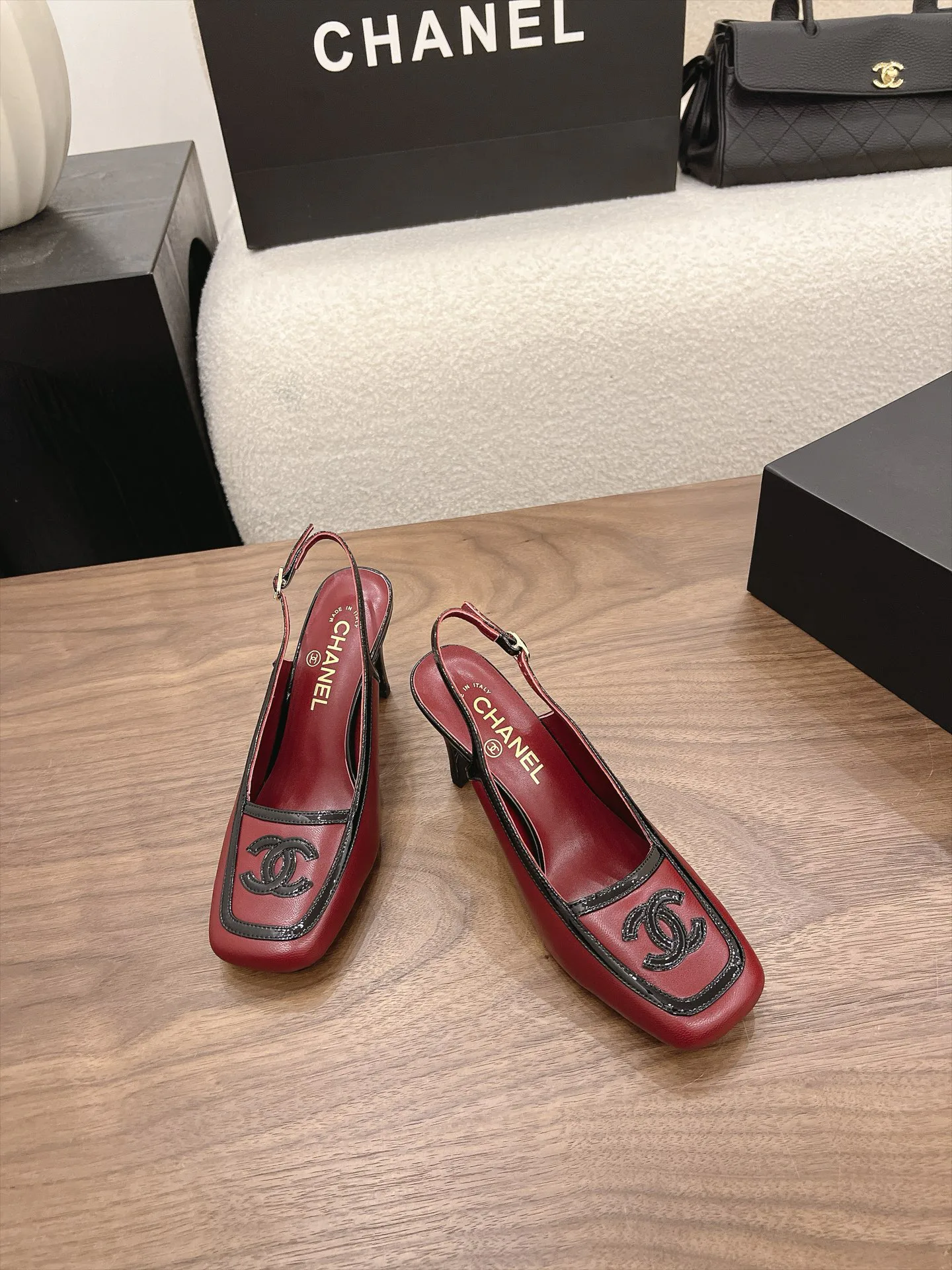 Women's Heels CHANEL 17815425