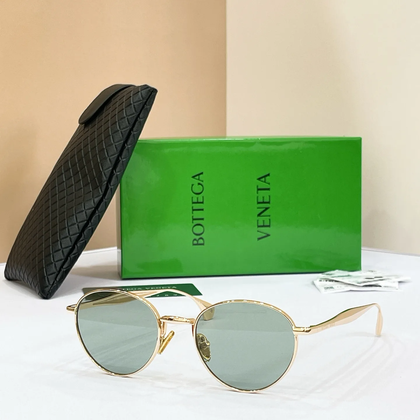 Glasses BOTTEGA VENETA 17381301