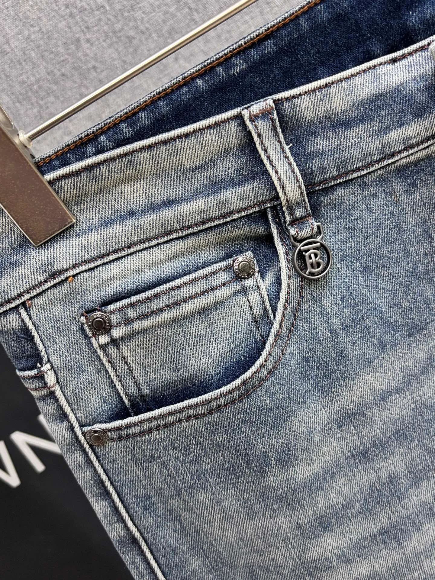 Men's Jeans BURBERRY 18097856