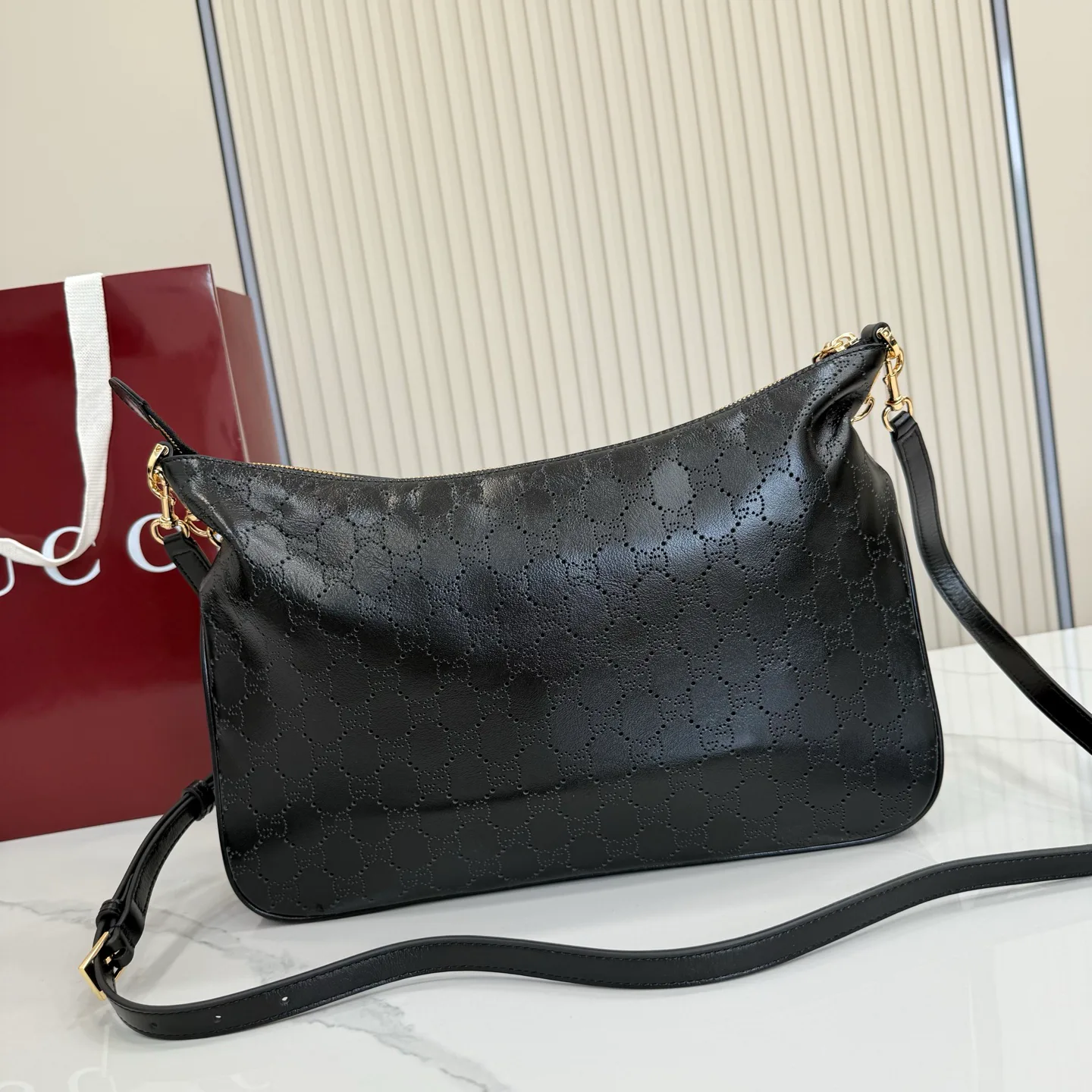 Women's Classic Handbags GUCCI 17872504