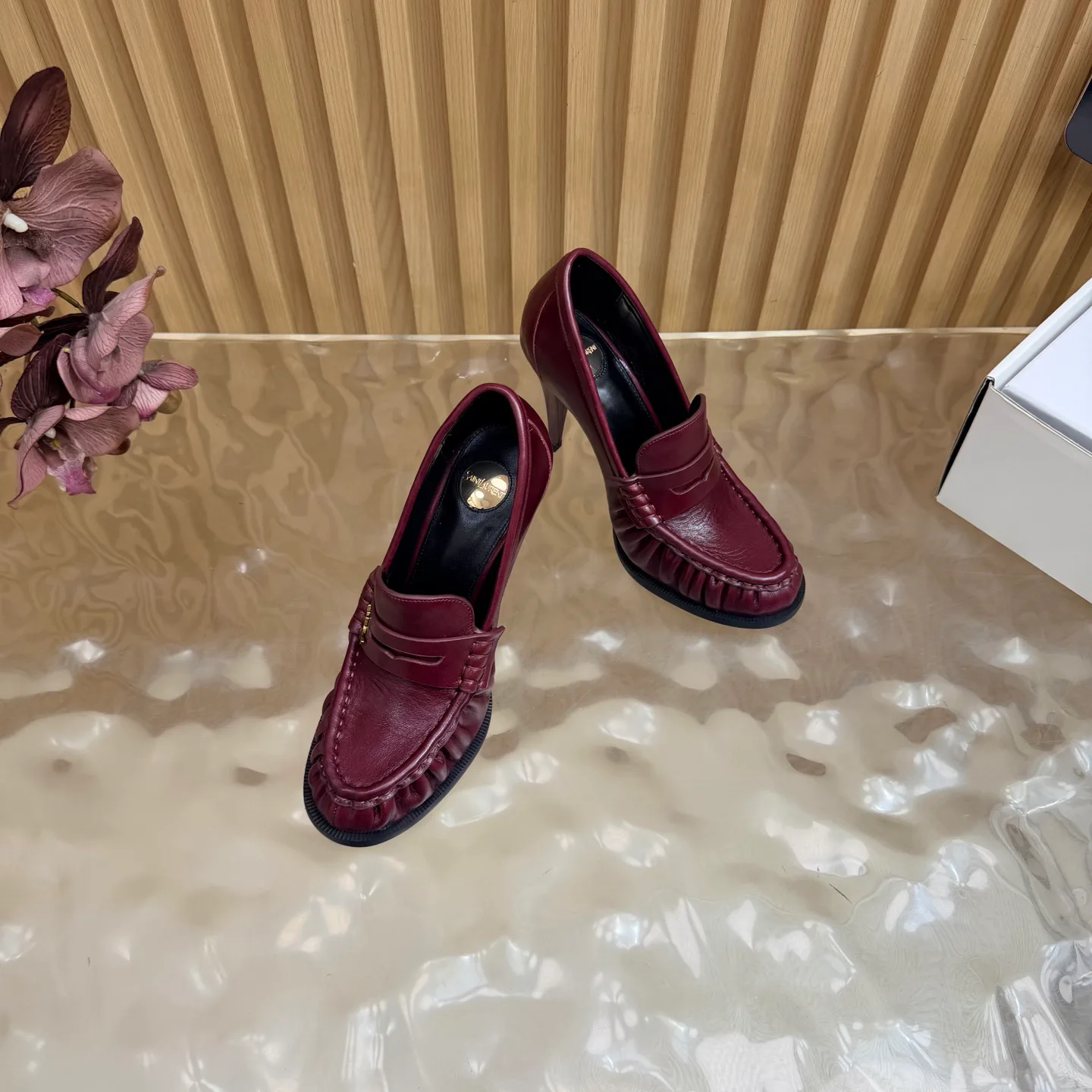 Лоферы И Мокасины Женские Saint Laurent 18676007