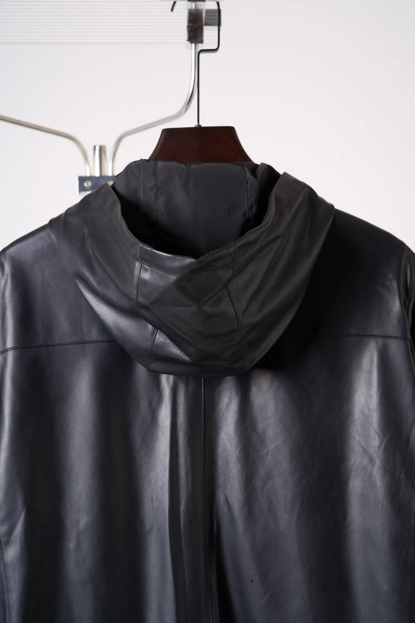 Men's Jackets And Down Jackets PRADA 18179302