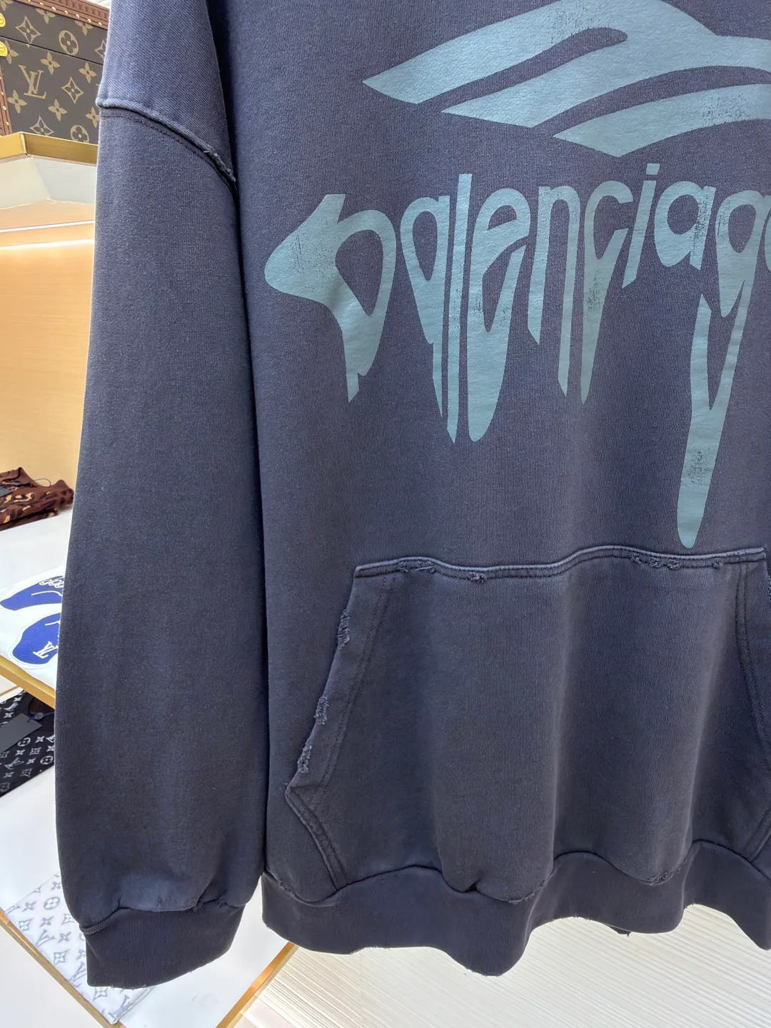 Men's Sweatshirts And Hoodies BALENCIAGA 17699437