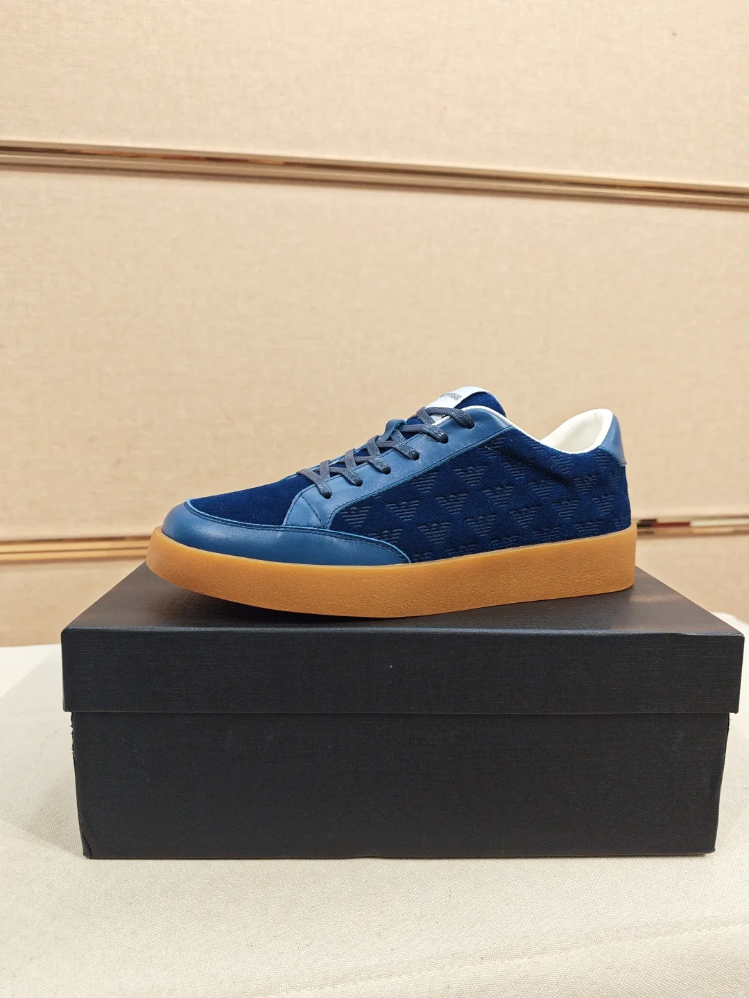Men's Sneakers ARMANI 18198142