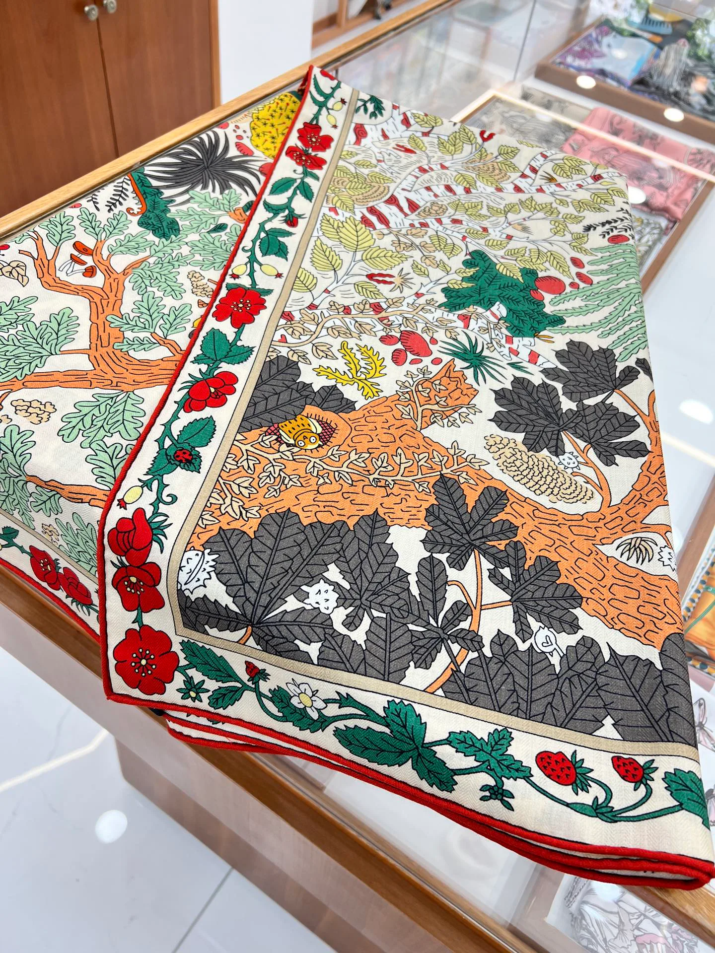 Silk Scarves HERMES 18222459