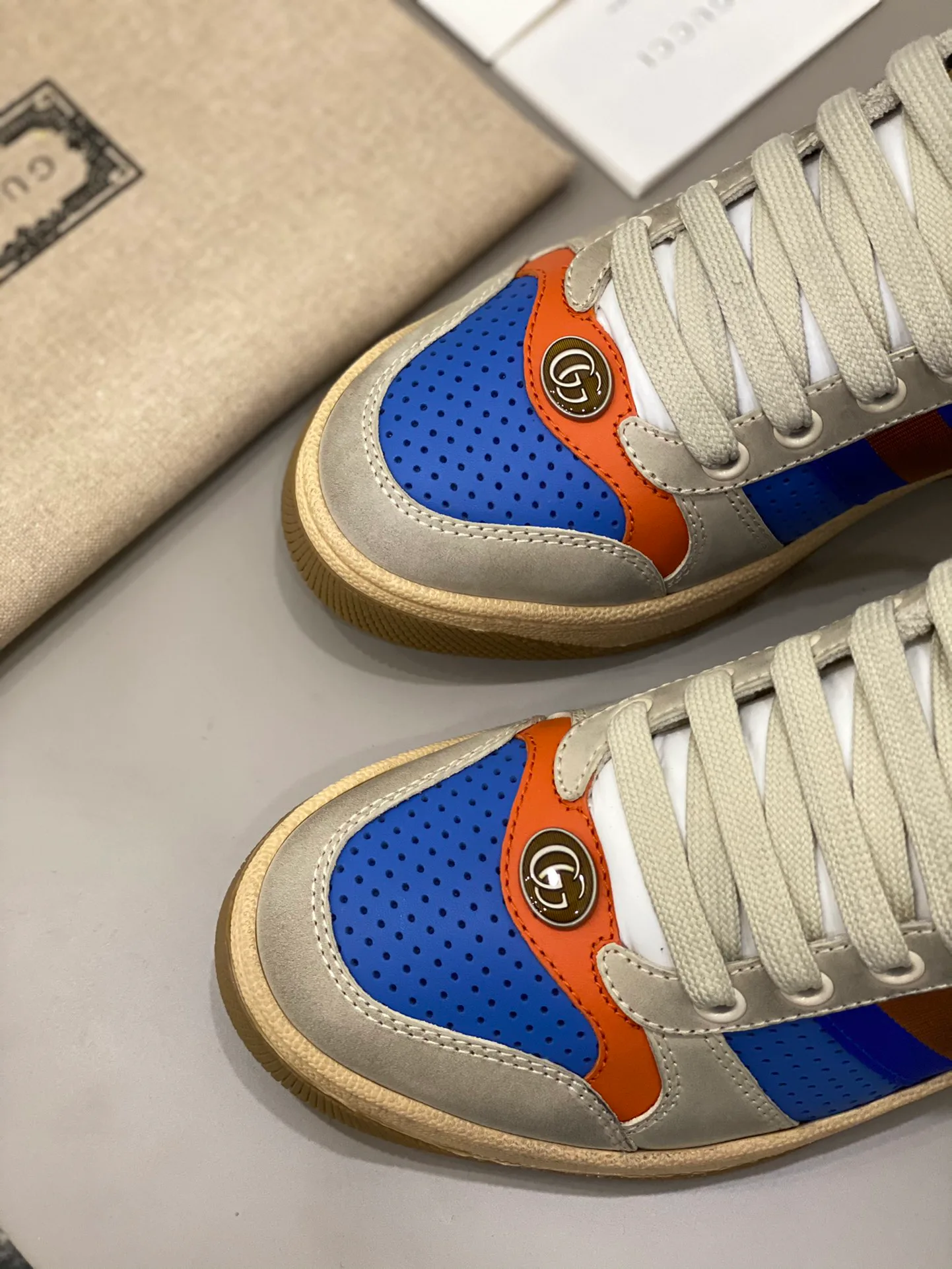 Women's Sneakers GUCCI 17620492