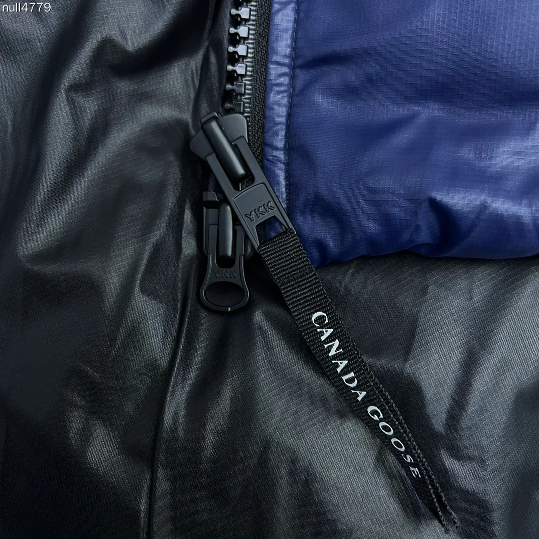 Women's Jackets And Down Jackets CANADA GOOSE 17880383