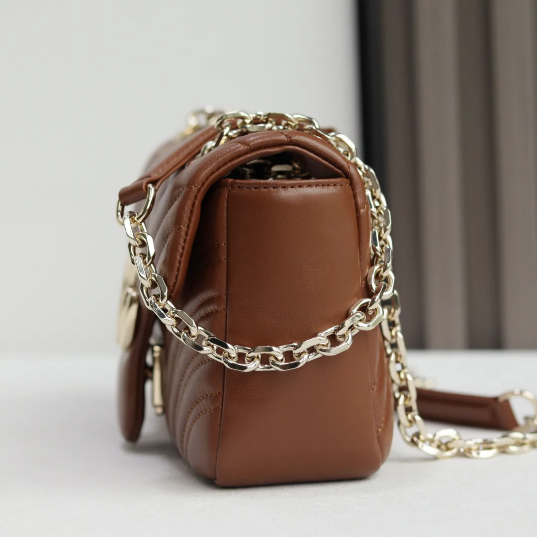 Women's Classic Handbags GUCCI 17948123