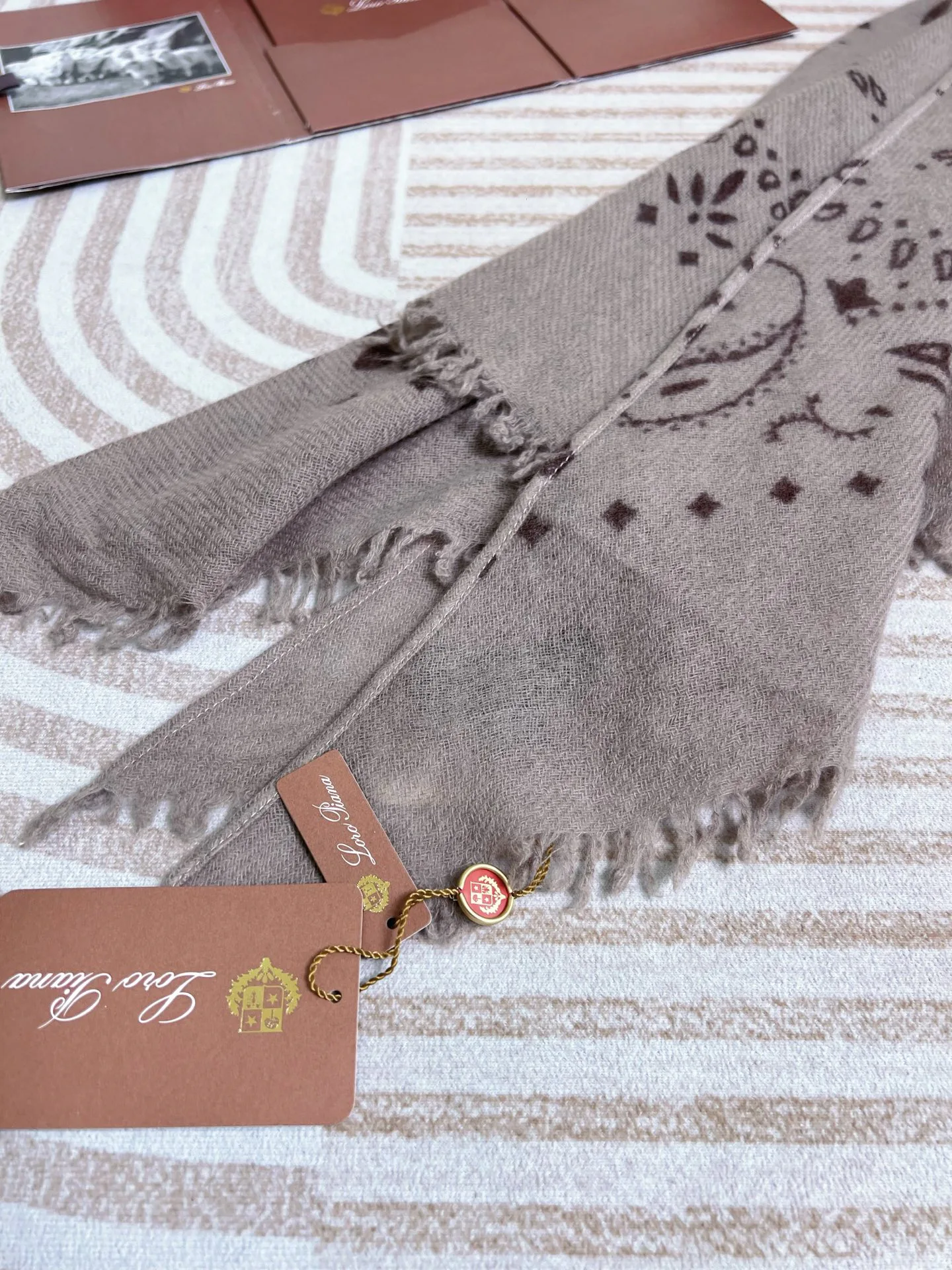 Scarves LORO PIANA 18427088