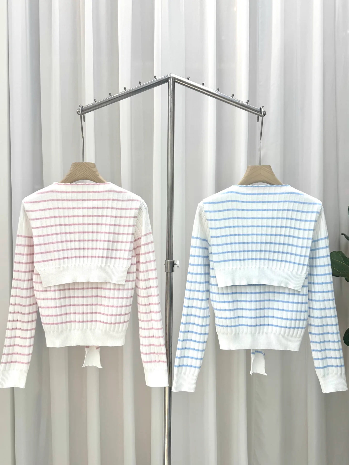 Women's Jumpers And Sweaters MIU MIU 18035498
